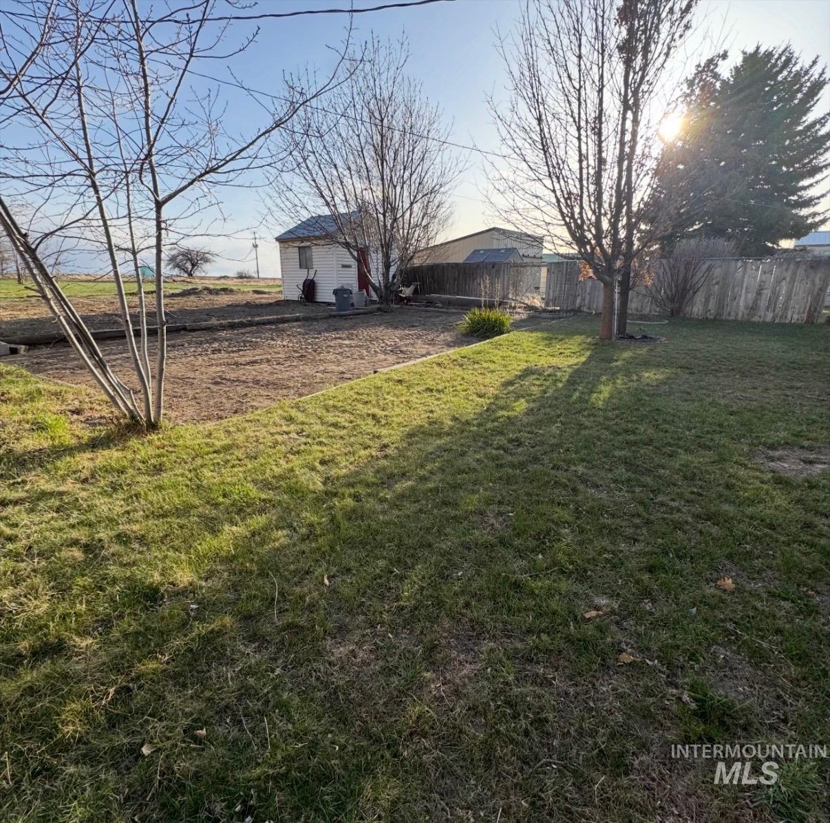 145 4Th St, Hazelton, Idaho 83335-5075, 3 Bedrooms, 1.5 Bathrooms, Residential For Sale, Price $275,000,MLS 98974892