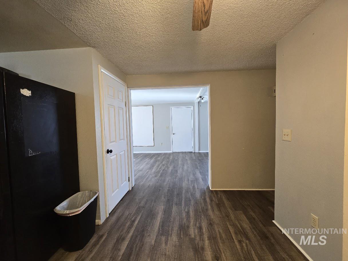 145 4Th St, Hazelton, Idaho 83335-5075, 3 Bedrooms, 1.5 Bathrooms, Residential For Sale, Price $275,000,MLS 98974892