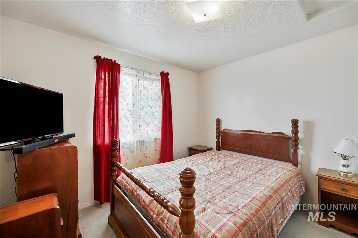 4909 Buffalo Grass, Caldwell, Idaho 83607, 3 Bedrooms, 2 Bathrooms, Residential For Sale, Price $339,900,MLS 98974896