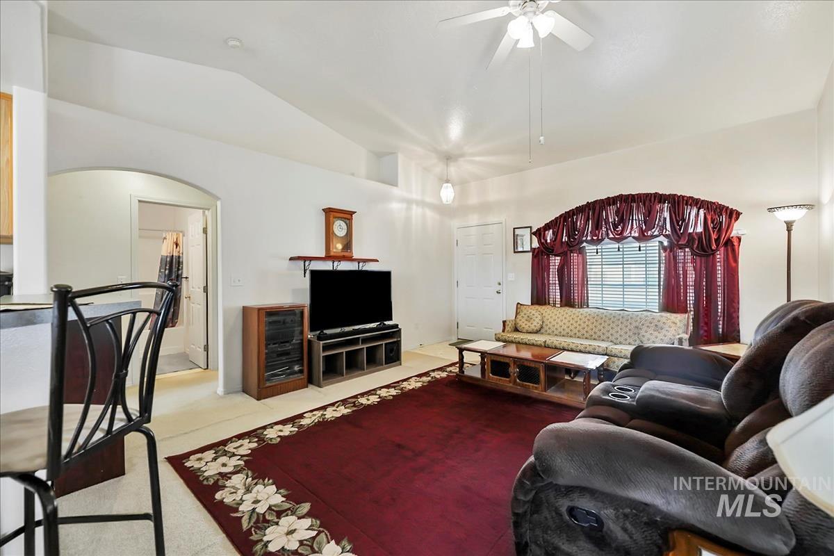 4909 Buffalo Grass, Caldwell, Idaho 83607, 3 Bedrooms, 2 Bathrooms, Residential For Sale, Price $339,900,MLS 98974896