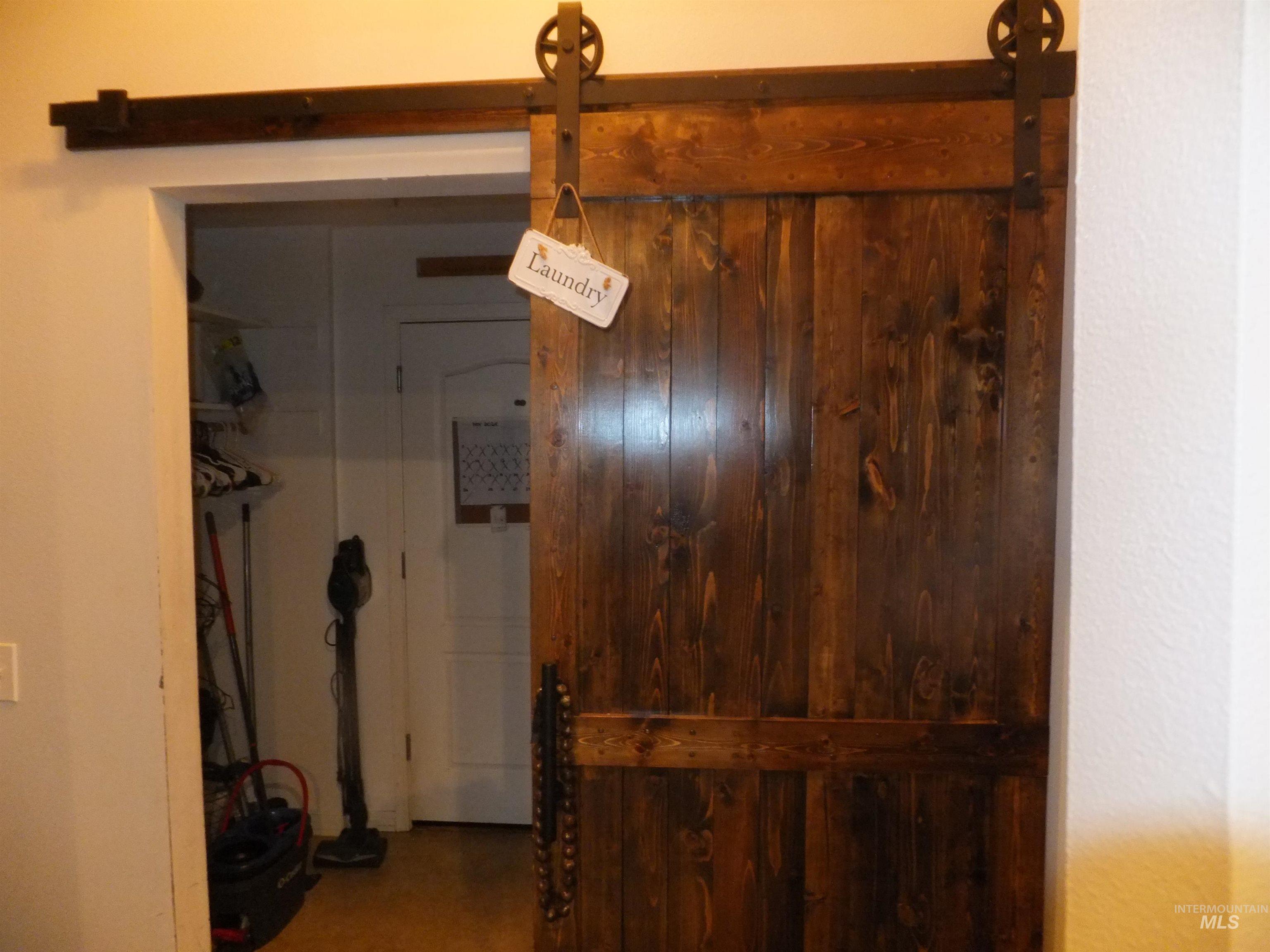 1590 Peregrine Dr, Mountain Home, Idaho 83647, 3 Bedrooms, 2 Bathrooms, Residential For Sale, Price $321,000,MLS 98974906