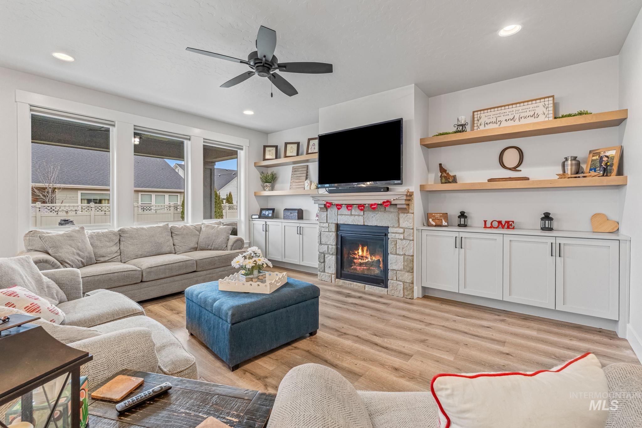 3827 W Viso St, Meridian, Idaho 83646, 4 Bedrooms, 3.5 Bathrooms, Residential For Sale, Price $879,900,MLS 98974907