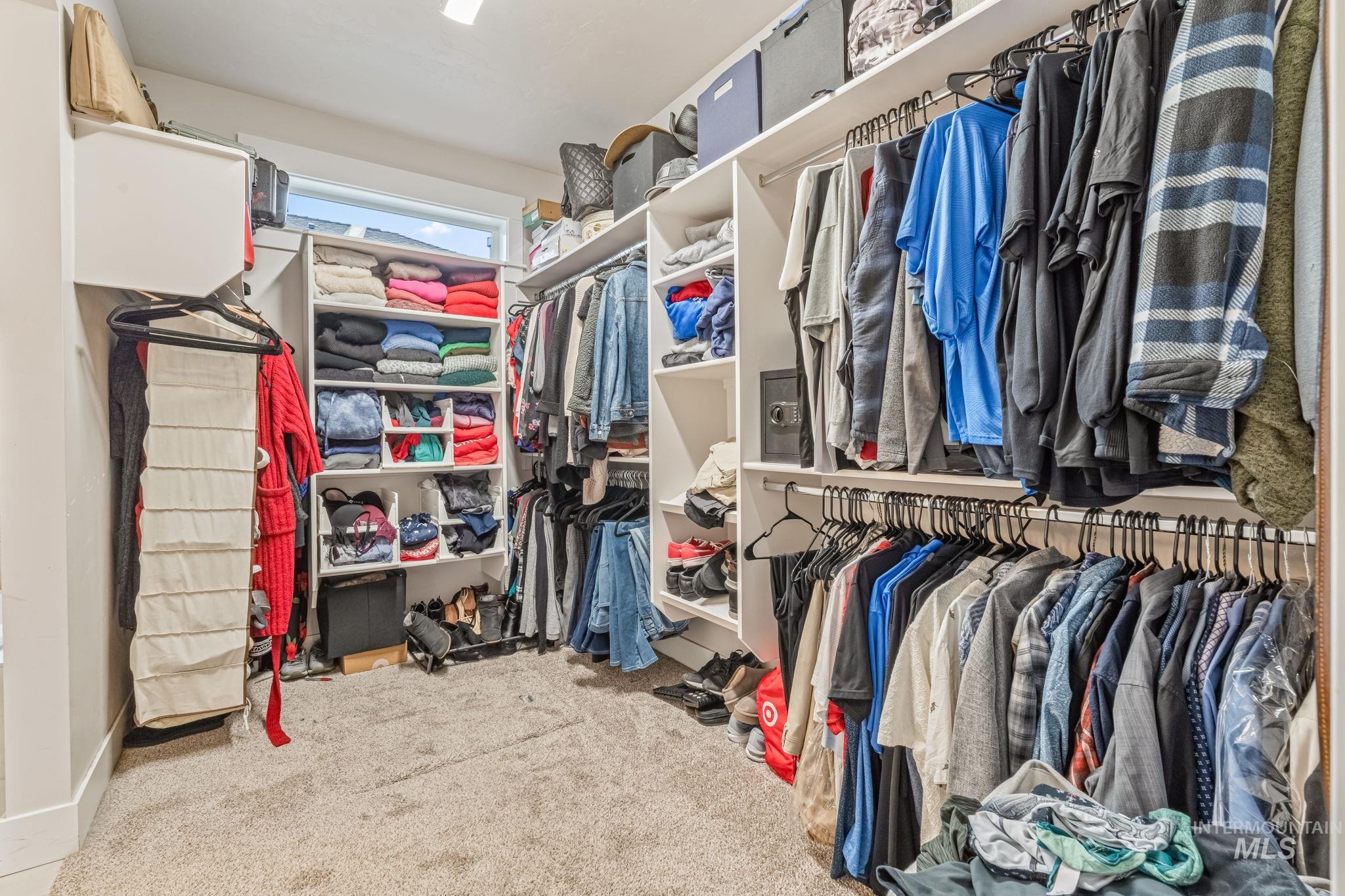 3827 W Viso St, Meridian, Idaho 83646, 4 Bedrooms, 3.5 Bathrooms, Residential For Sale, Price $879,900,MLS 98974907