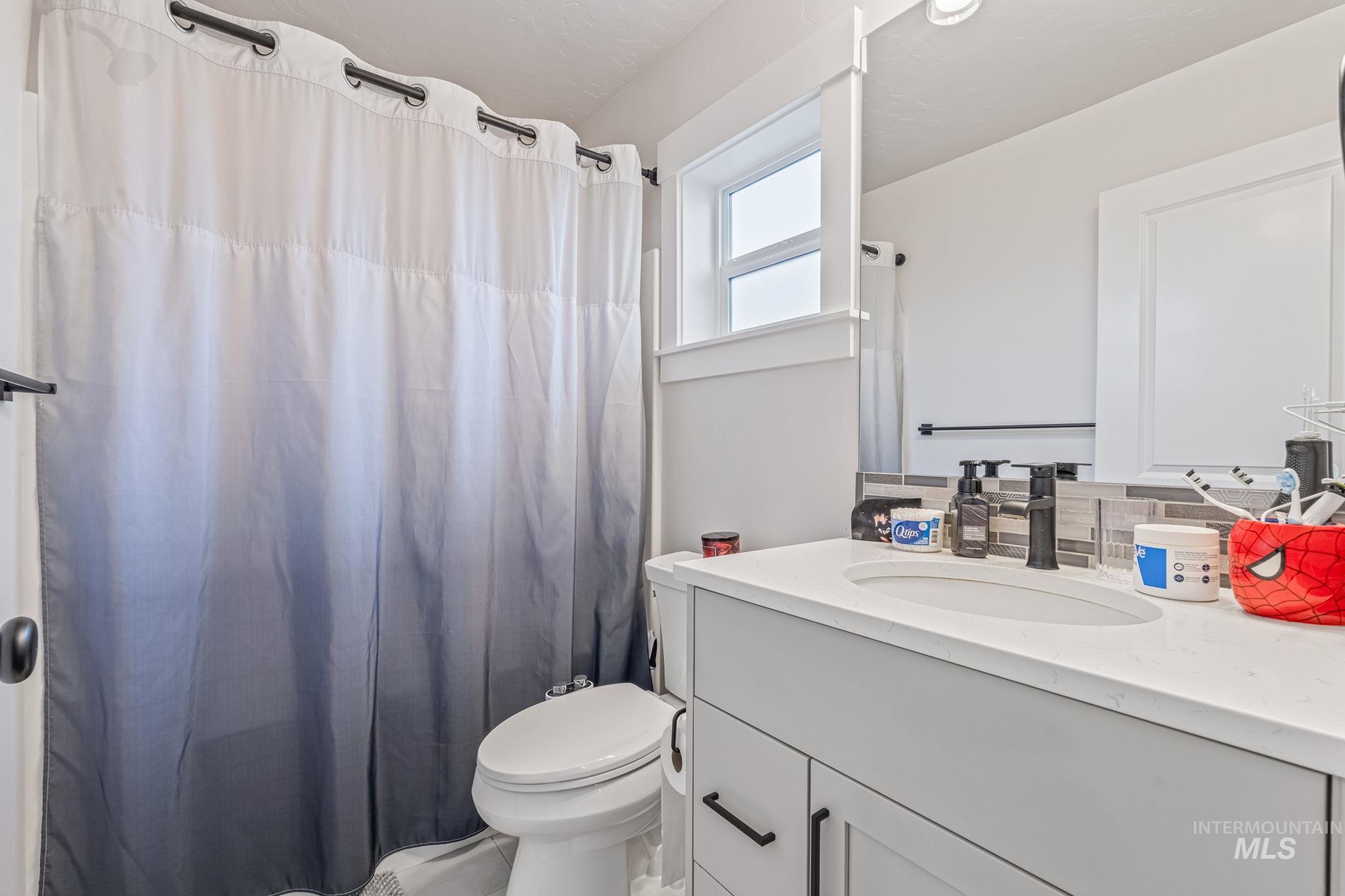 3827 W Viso St, Meridian, Idaho 83646, 4 Bedrooms, 3.5 Bathrooms, Residential For Sale, Price $879,900,MLS 98974907