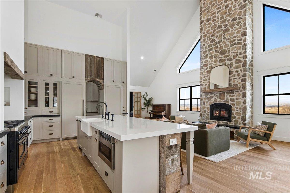 4575 Harvest Ln, Emmett, Idaho 83617, 7 Bedrooms, 4.5 Bathrooms, Residential For Sale, Price $2,500,000,MLS 98974915