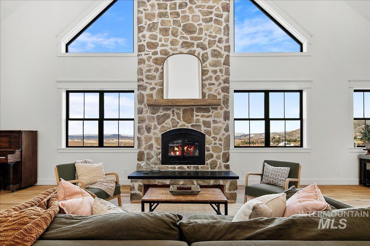 4575 Harvest Ln, Emmett, Idaho 83617, 7 Bedrooms, 4.5 Bathrooms, Residential For Sale, Price $2,500,000,MLS 98974915