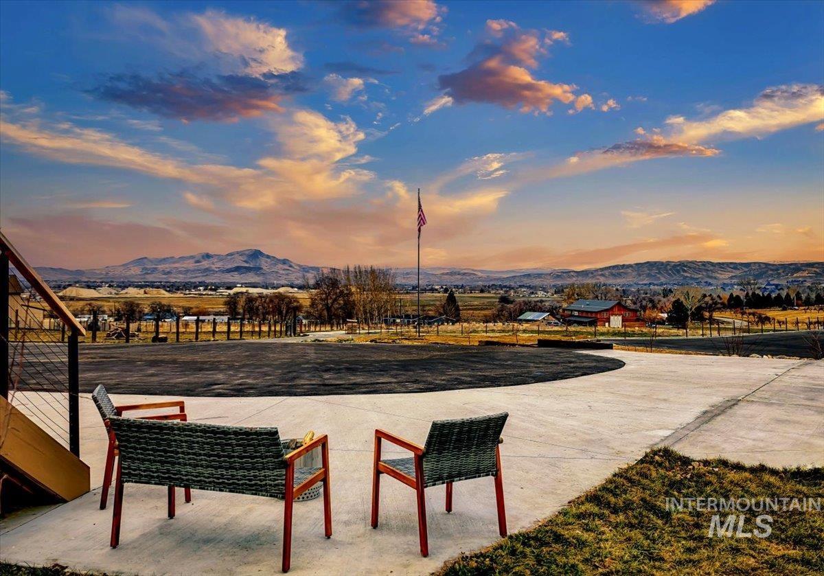 4575 Harvest Ln, Emmett, Idaho 83617, 7 Bedrooms, 4.5 Bathrooms, Residential For Sale, Price $2,500,000,MLS 98974915