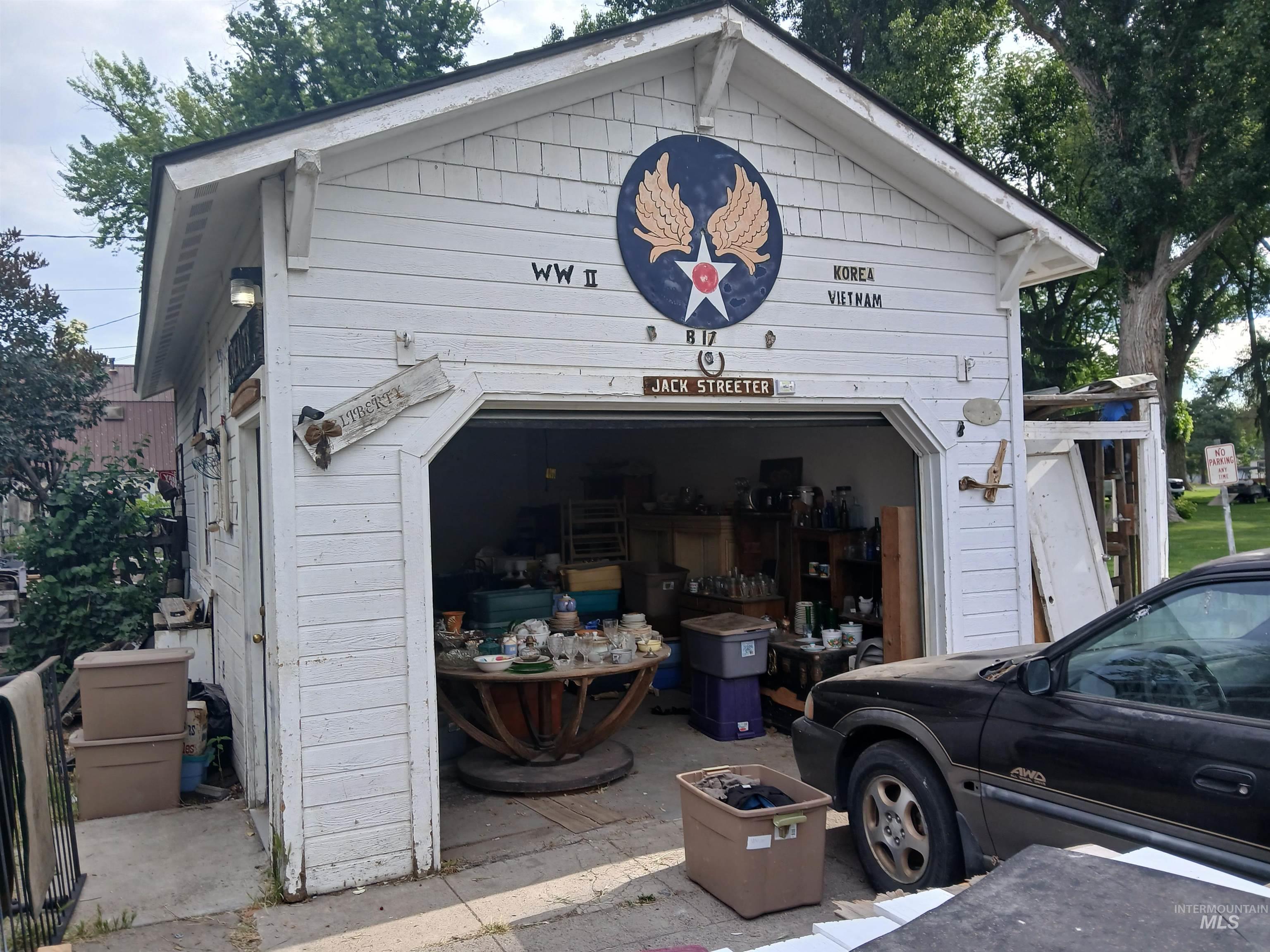 310 N 9th E, Mountain Home, Idaho 83647, 4 Bedrooms, 2 Bathrooms, Residential For Sale, Price $280,000,MLS 98974917