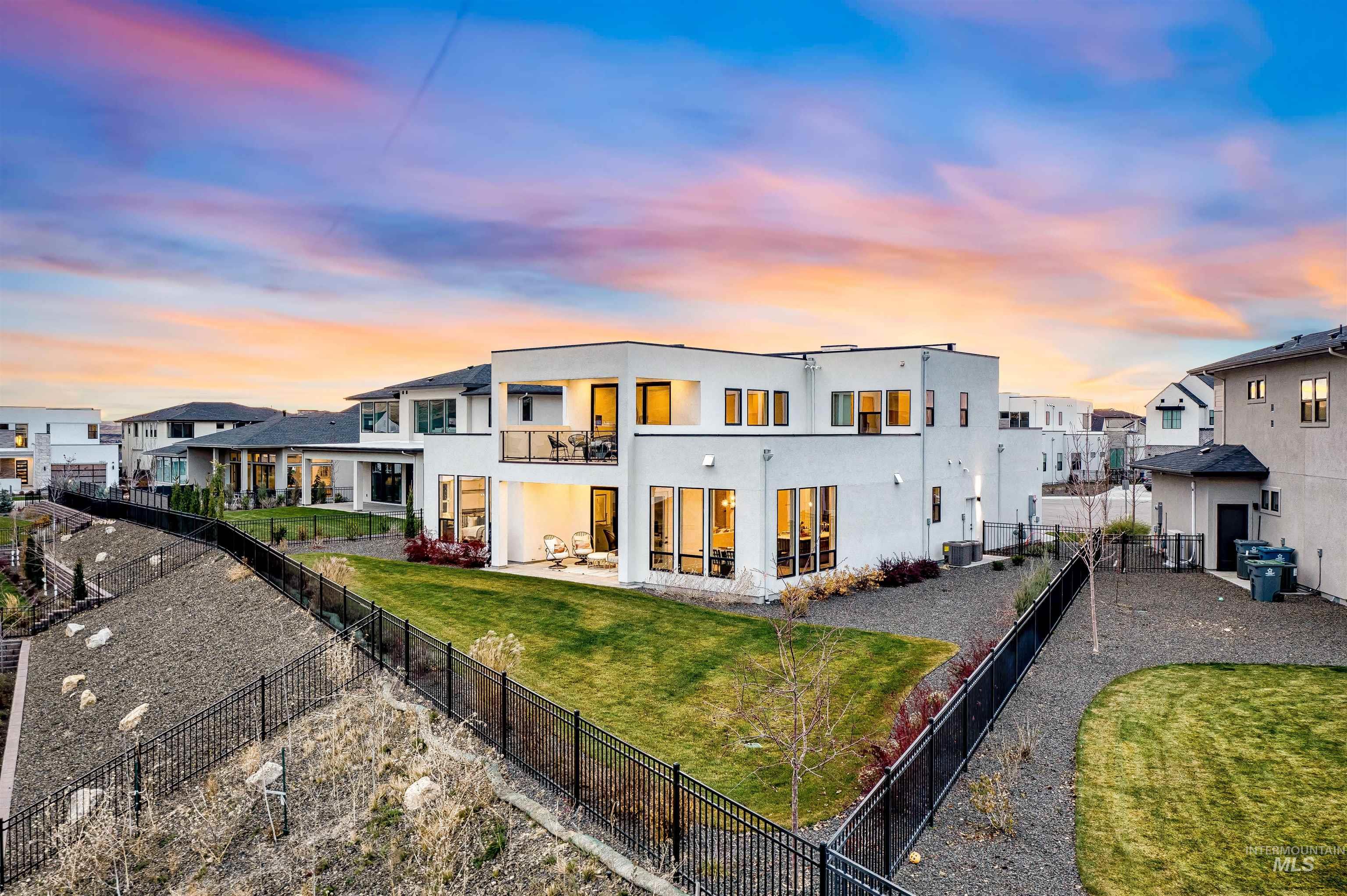 2528 S Linnet Place, Boise, Idaho 83716, 4 Bedrooms, 4 Bathrooms, Residential For Sale, Price $1,759,900,MLS 98974918