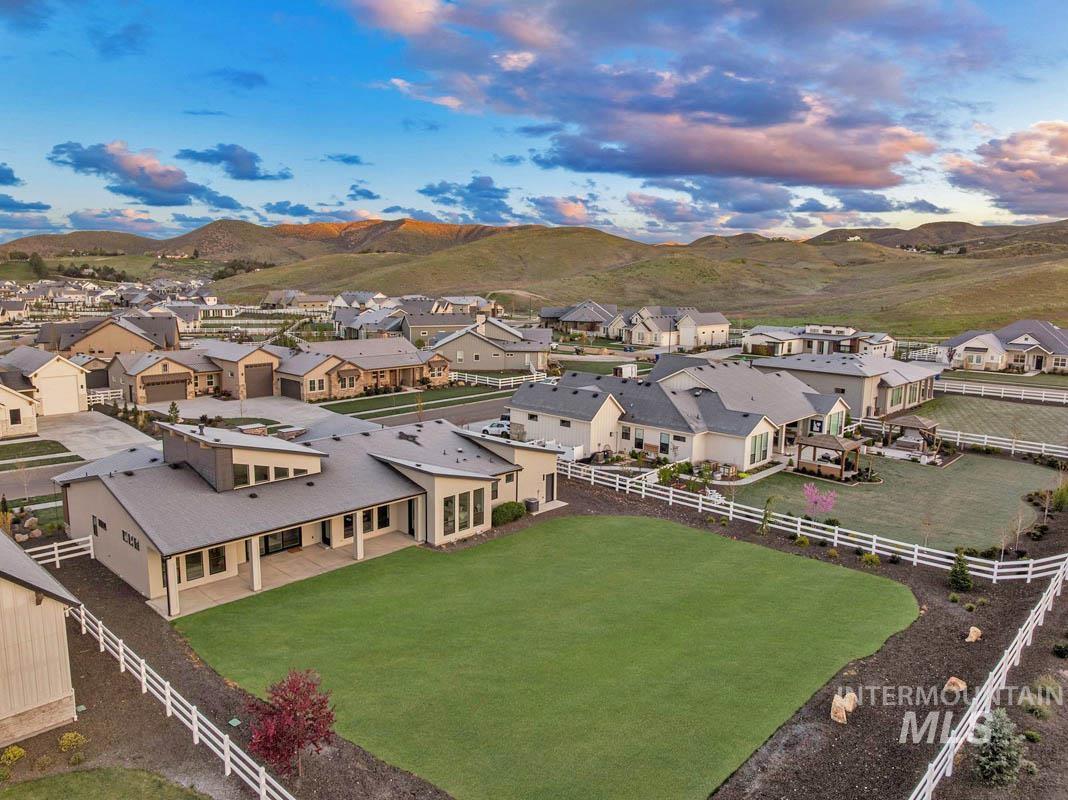 14370 N Pepin Way, Boise, Idaho 83714, 3 Bedrooms, 2.5 Bathrooms, Residential For Sale, Price $1,374,900,MLS 98974919