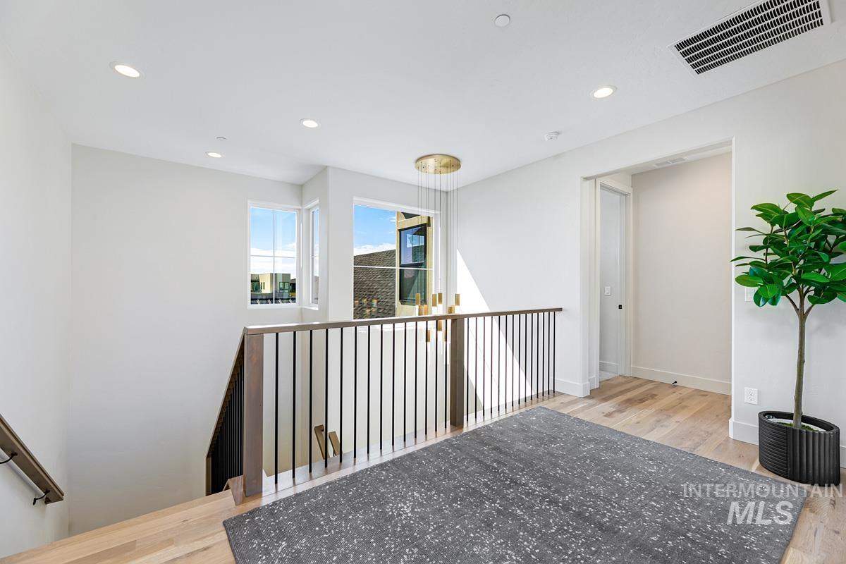 6062 E Marmount, Boise, Idaho 83716, 5 Bedrooms, 5.5 Bathrooms, Residential For Sale, Price $2,649,900,MLS 98974920