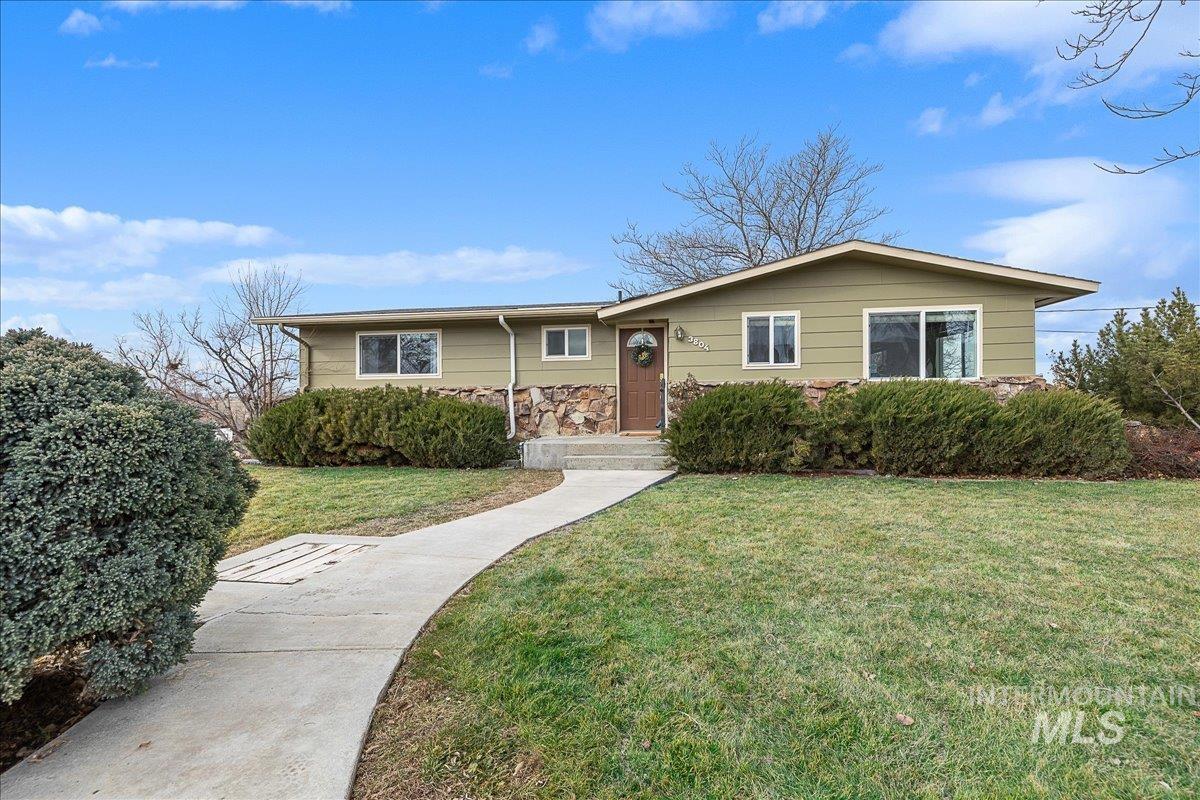 3804 Dorman Ave, Caldwell, Idaho 83605, 4 Bedrooms, 3 Bathrooms, Residential For Sale, Price $600,000,MLS 98974922