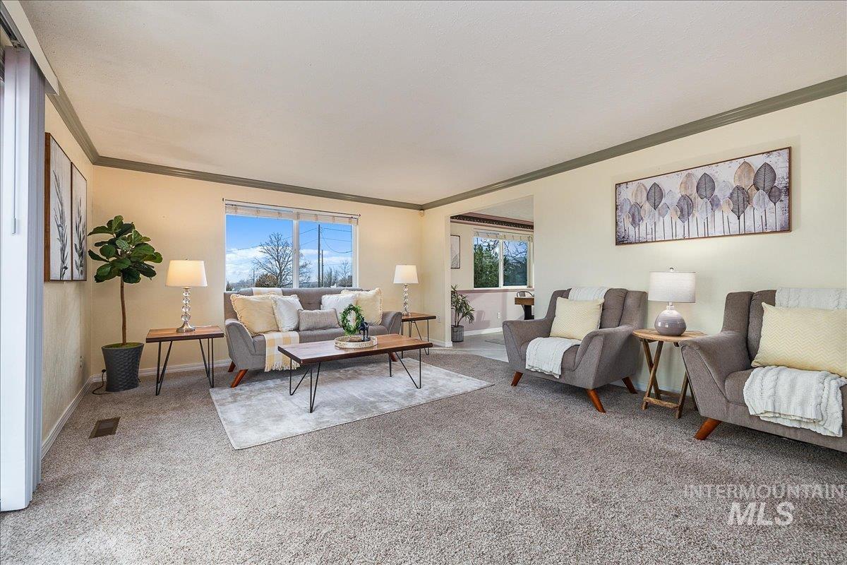 3804 Dorman Ave, Caldwell, Idaho 83605, 4 Bedrooms, 3 Bathrooms, Residential For Sale, Price $600,000,MLS 98974922