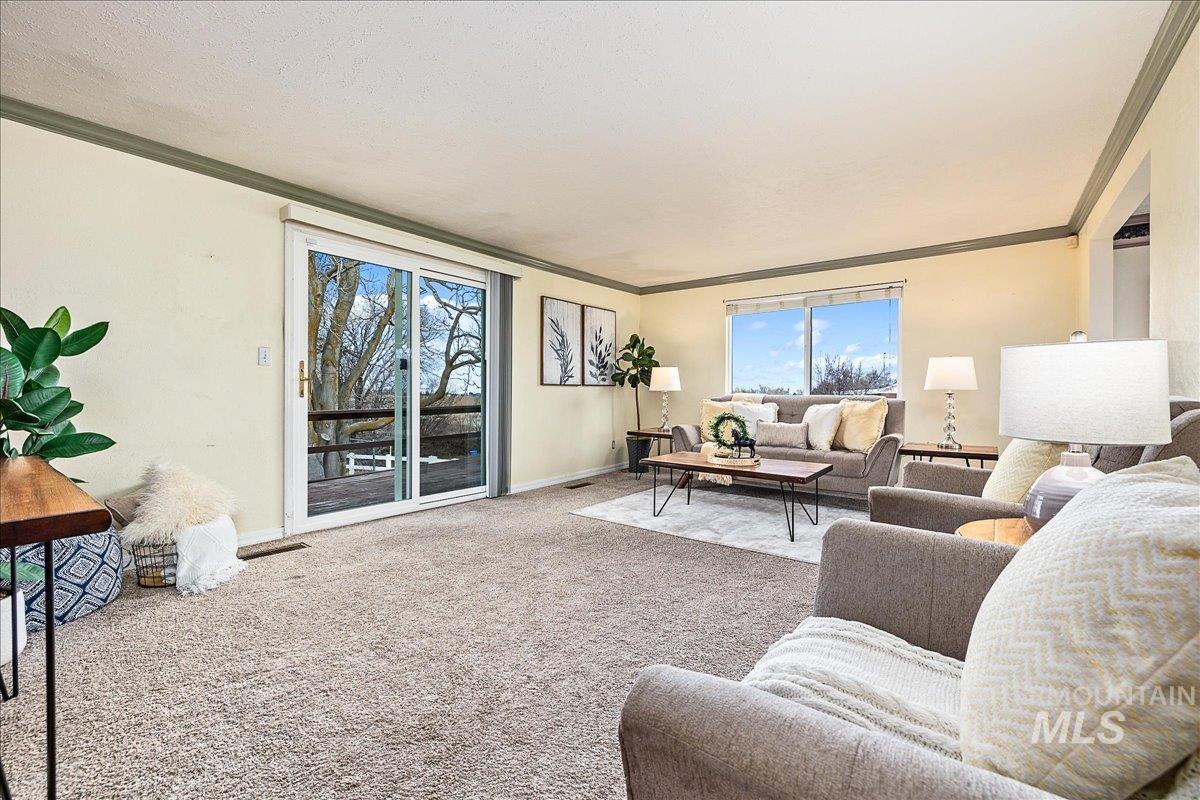 3804 Dorman Ave, Caldwell, Idaho 83605, 4 Bedrooms, 3 Bathrooms, Residential For Sale, Price $600,000,MLS 98974922