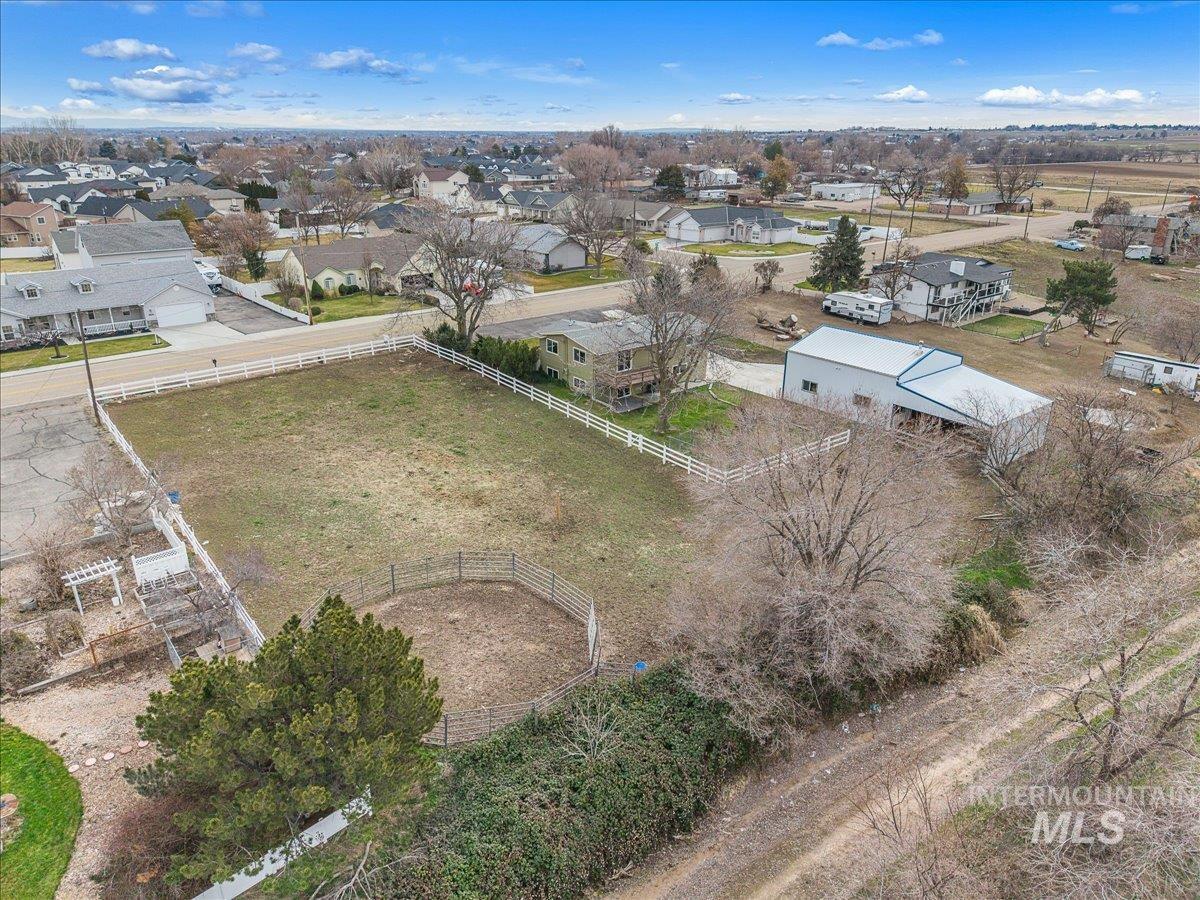 3804 Dorman Ave, Caldwell, Idaho 83605, 4 Bedrooms, 3 Bathrooms, Residential For Sale, Price $600,000,MLS 98974922