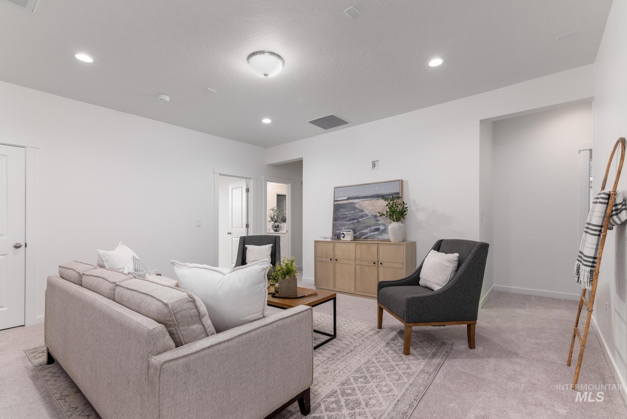 3790 N San Carlos Pl, Star, Idaho 83669, 5 Bedrooms, 4.5 Bathrooms, Residential For Sale, Price $799,000,MLS 98974927