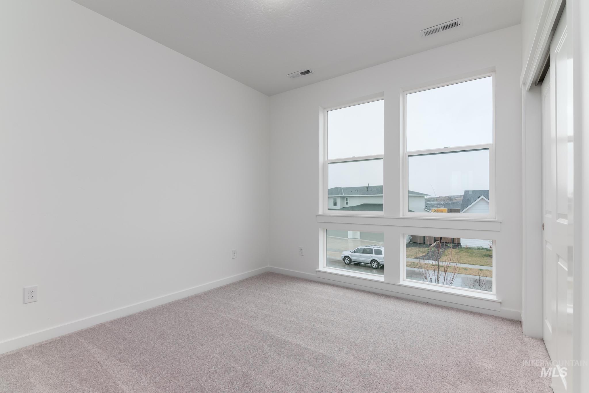 3790 N San Carlos Pl, Star, Idaho 83669, 5 Bedrooms, 4.5 Bathrooms, Residential For Sale, Price $799,000,MLS 98974927