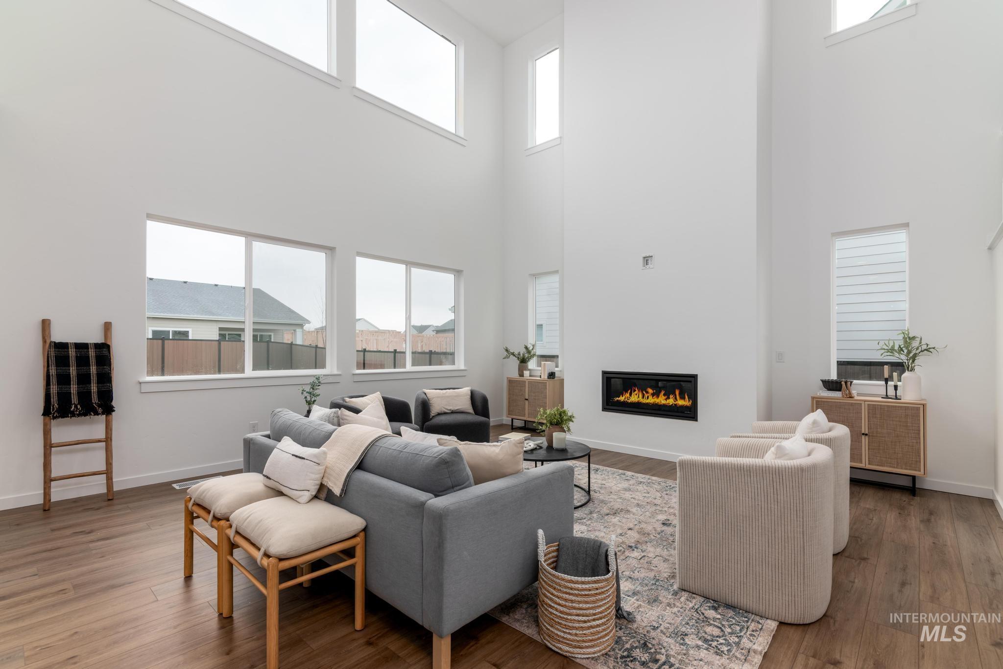 3790 N San Carlos Pl, Star, Idaho 83669, 5 Bedrooms, 4.5 Bathrooms, Residential For Sale, Price $799,000,MLS 98974927