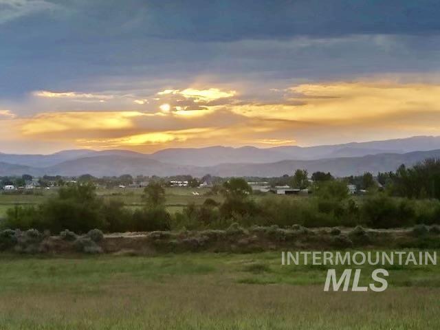 4009 Sally's Ln, Emmett, Idaho 83617, Land For Sale, Price $645,000,MLS 98974938
