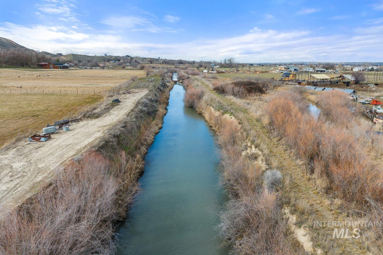 4009 Sally's Ln, Emmett, Idaho 83617, Land For Sale, Price $645,000,MLS 98974938