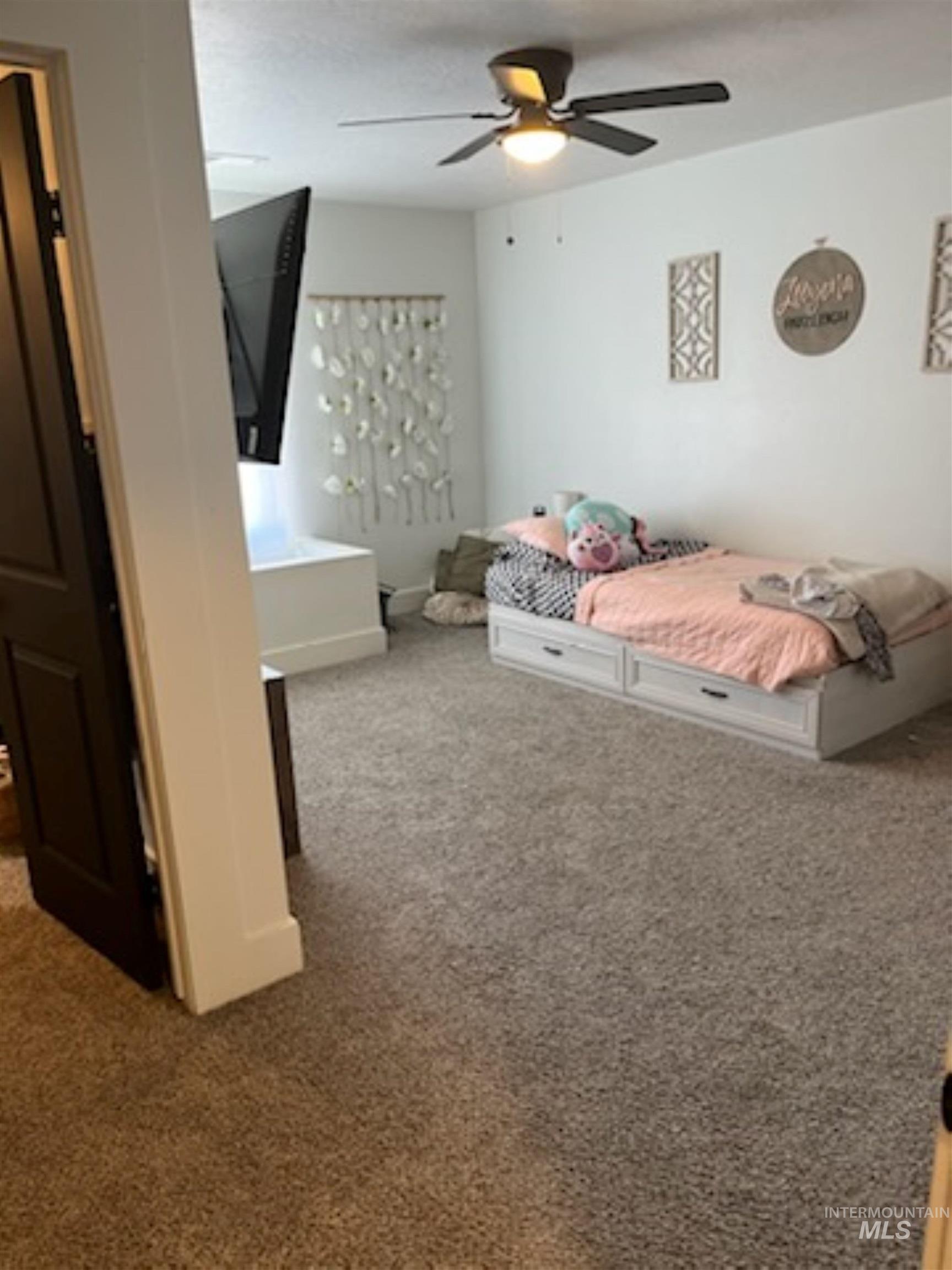 6141 E Toon Ln, Kuna, Idaho 83634, 7 Bedrooms, 5 Bathrooms, Residential For Sale, Price $950,000,MLS 98974940