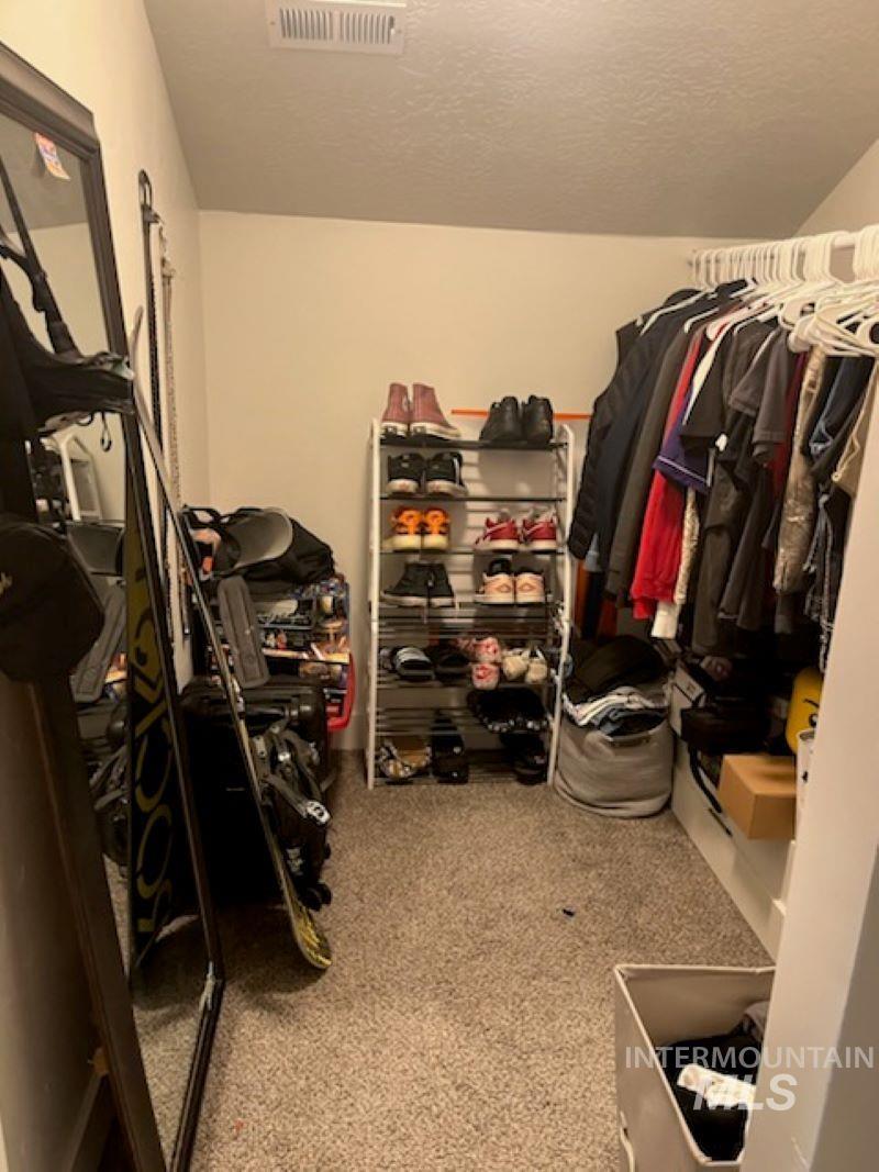 6141 E Toon Ln, Kuna, Idaho 83634, 7 Bedrooms, 5 Bathrooms, Residential For Sale, Price $950,000,MLS 98974940