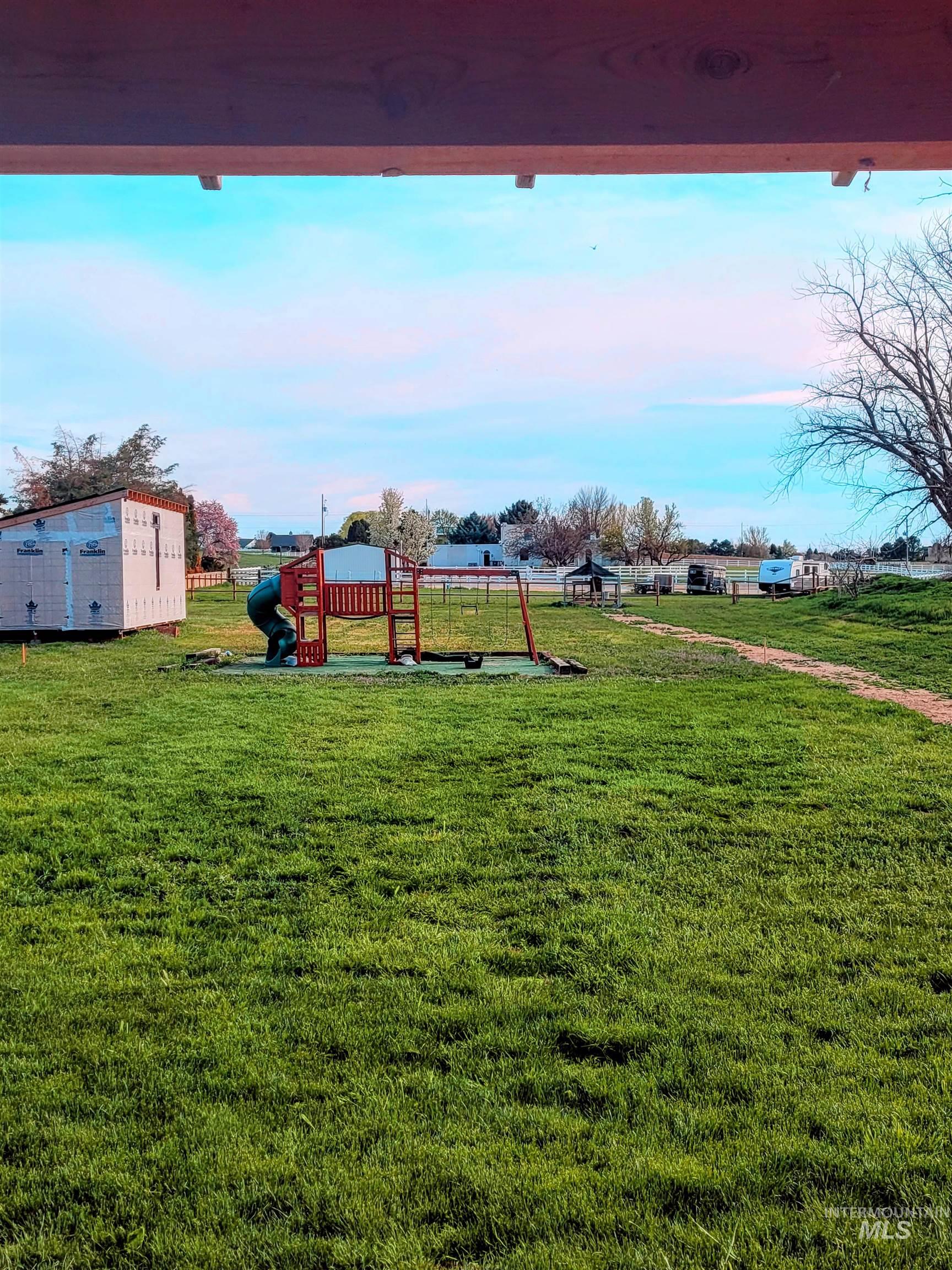 6141 E Toon Ln, Kuna, Idaho 83634, 7 Bedrooms, 5 Bathrooms, Residential For Sale, Price $950,000,MLS 98974940