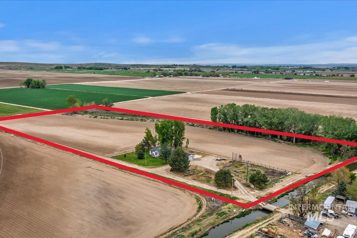 5720 Butte Rd, New Plymouth, Idaho 83655, 3 Bedrooms, 2 Bathrooms, Residential For Sale, Price $699,900,MLS 98974944