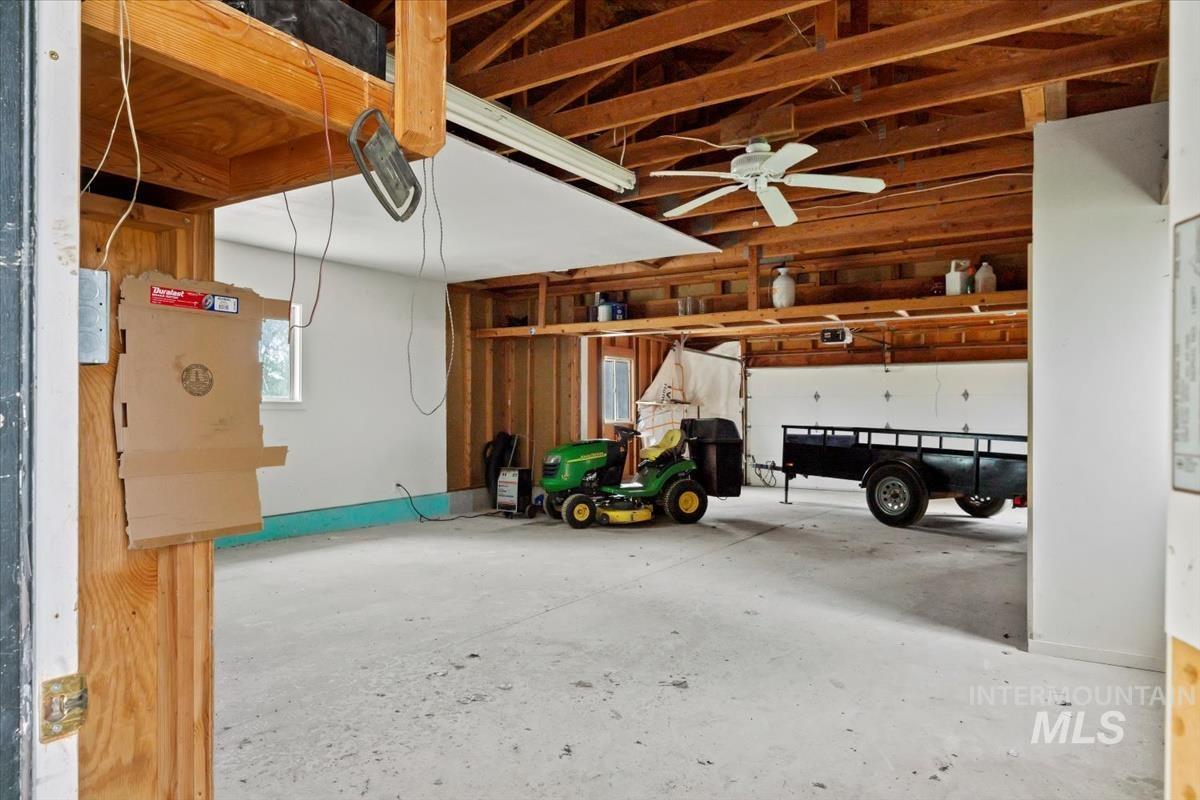 5720 Butte Rd, New Plymouth, Idaho 83655, 3 Bedrooms, 2 Bathrooms, Residential For Sale, Price $699,900,MLS 98974944