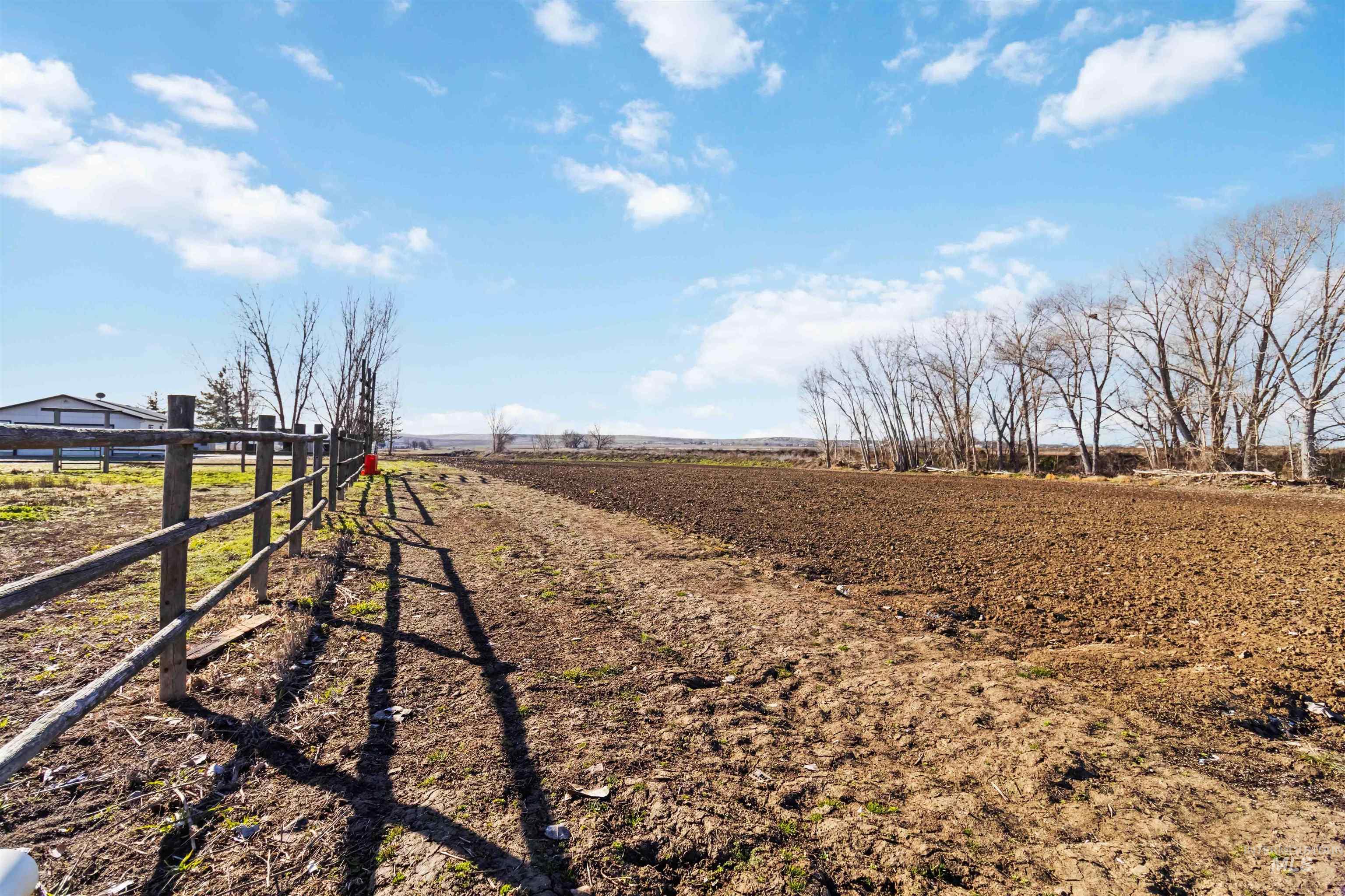 5720 Butte Rd, New Plymouth, Idaho 83655, 3 Bedrooms, 2 Bathrooms, Residential For Sale, Price $699,900,MLS 98974944