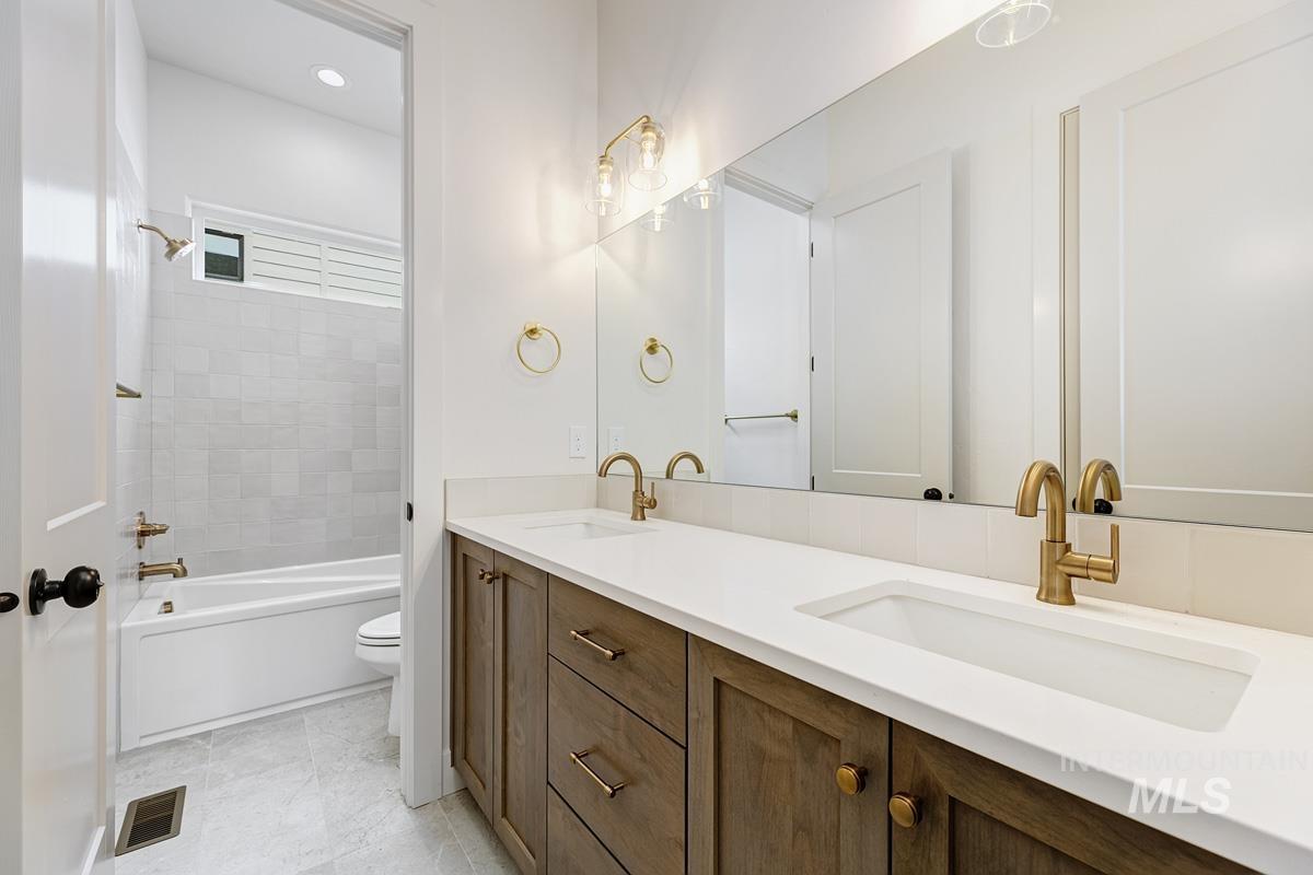 13758 N Ruffed Grouse Way, Boise, Idaho 83714, 4 Bedrooms, 3.5 Bathrooms, Residential For Sale, Price $1,499,900,MLS 98974948