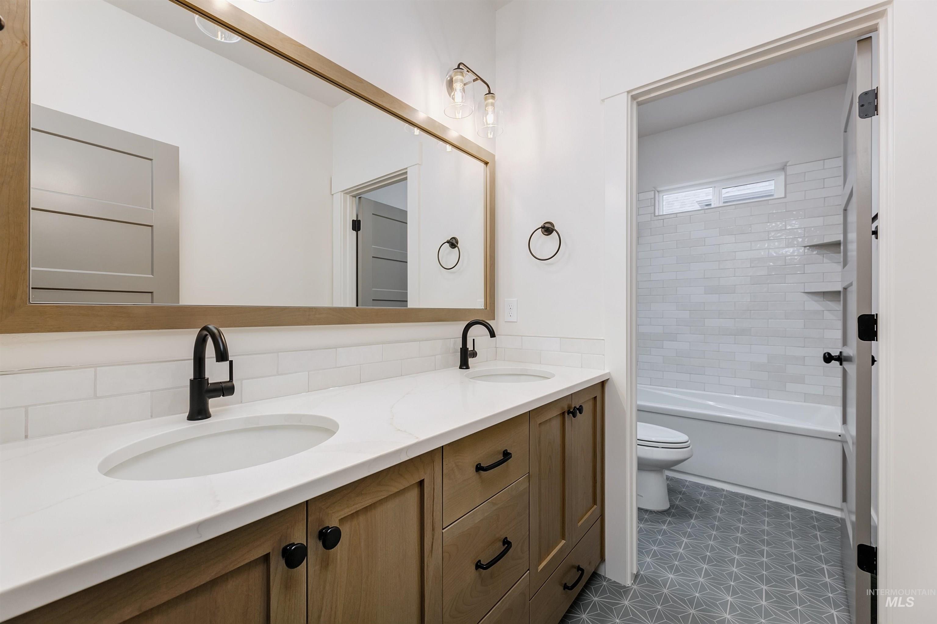 13624 N Ruffed Grouse Way, Boise, Idaho 83714, 5 Bedrooms, 4.5 Bathrooms, Residential For Sale, Price $1,494,330,MLS 98974950