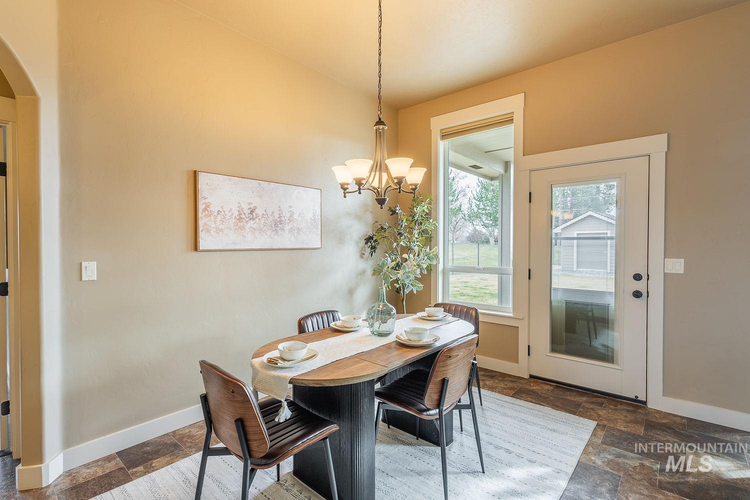 4330 S Lava Springs Lp, Nampa, Idaho 83686, 3 Bedrooms, 2 Bathrooms, Residential For Sale, Price $515,000,MLS 98974954