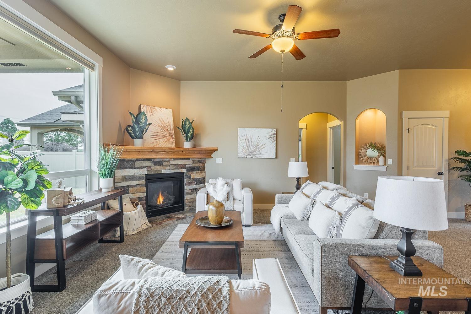 4330 S Lava Springs Lp, Nampa, Idaho 83686, 3 Bedrooms, 2 Bathrooms, Residential For Sale, Price $515,000,MLS 98974954