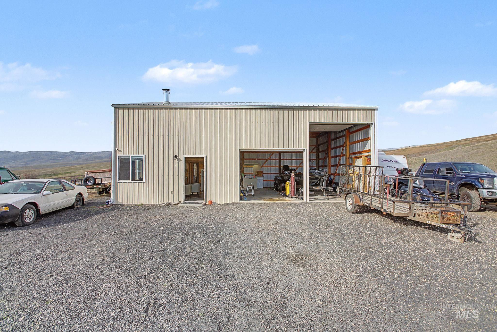 16310 Bramble Lane, Lewiston, Idaho 83501, 3 Bedrooms, 2 Bathrooms, Residential For Sale, Price $599,000,MLS 98974956