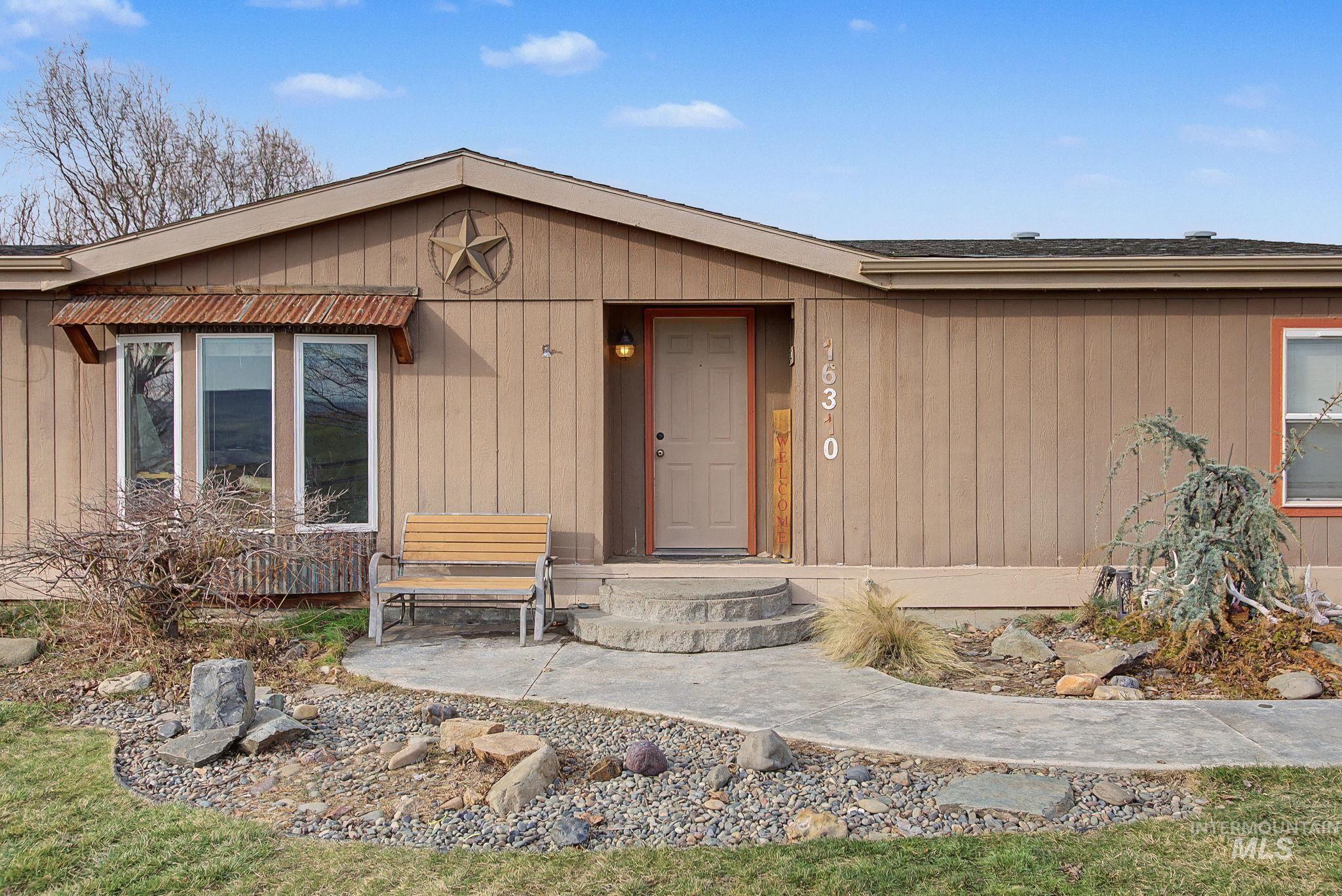 16310 Bramble Lane, Lewiston, Idaho 83501, 3 Bedrooms, 2 Bathrooms, Residential For Sale, Price $599,000,MLS 98974956