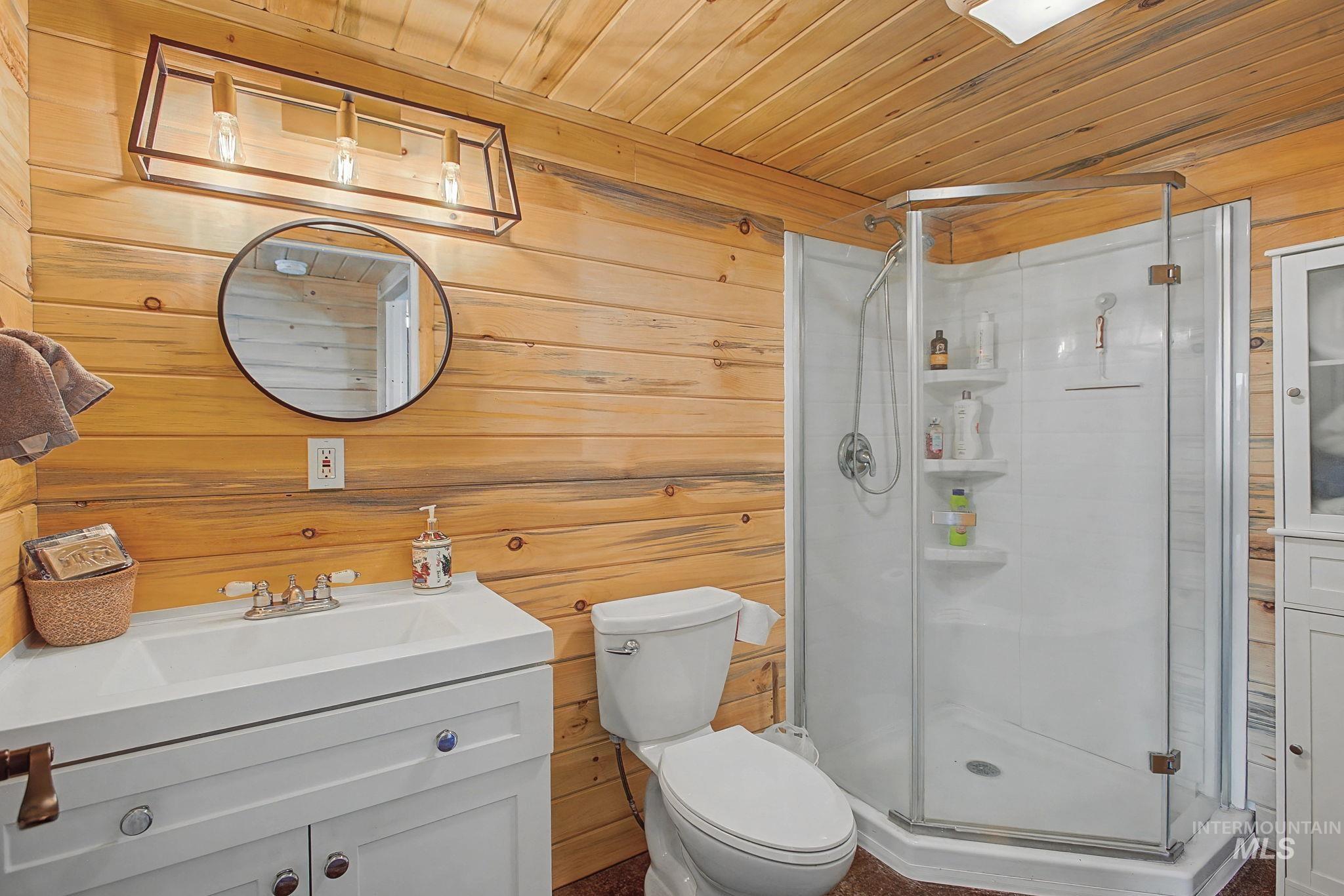 16310 Bramble Lane, Lewiston, Idaho 83501, 3 Bedrooms, 2 Bathrooms, Residential For Sale, Price $599,000,MLS 98974956