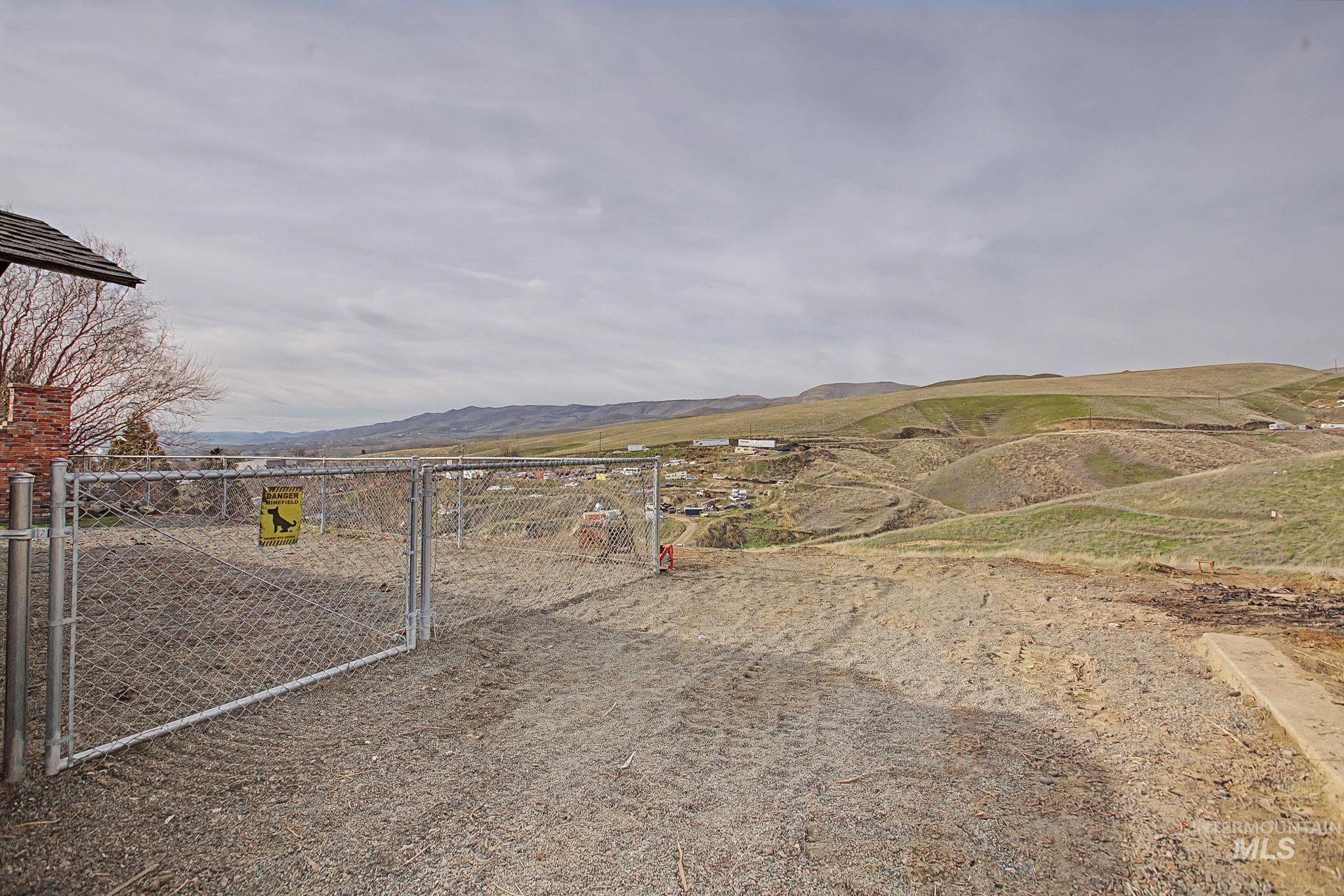 16310 Bramble Lane, Lewiston, Idaho 83501, 3 Bedrooms, 2 Bathrooms, Residential For Sale, Price $599,000,MLS 98974956