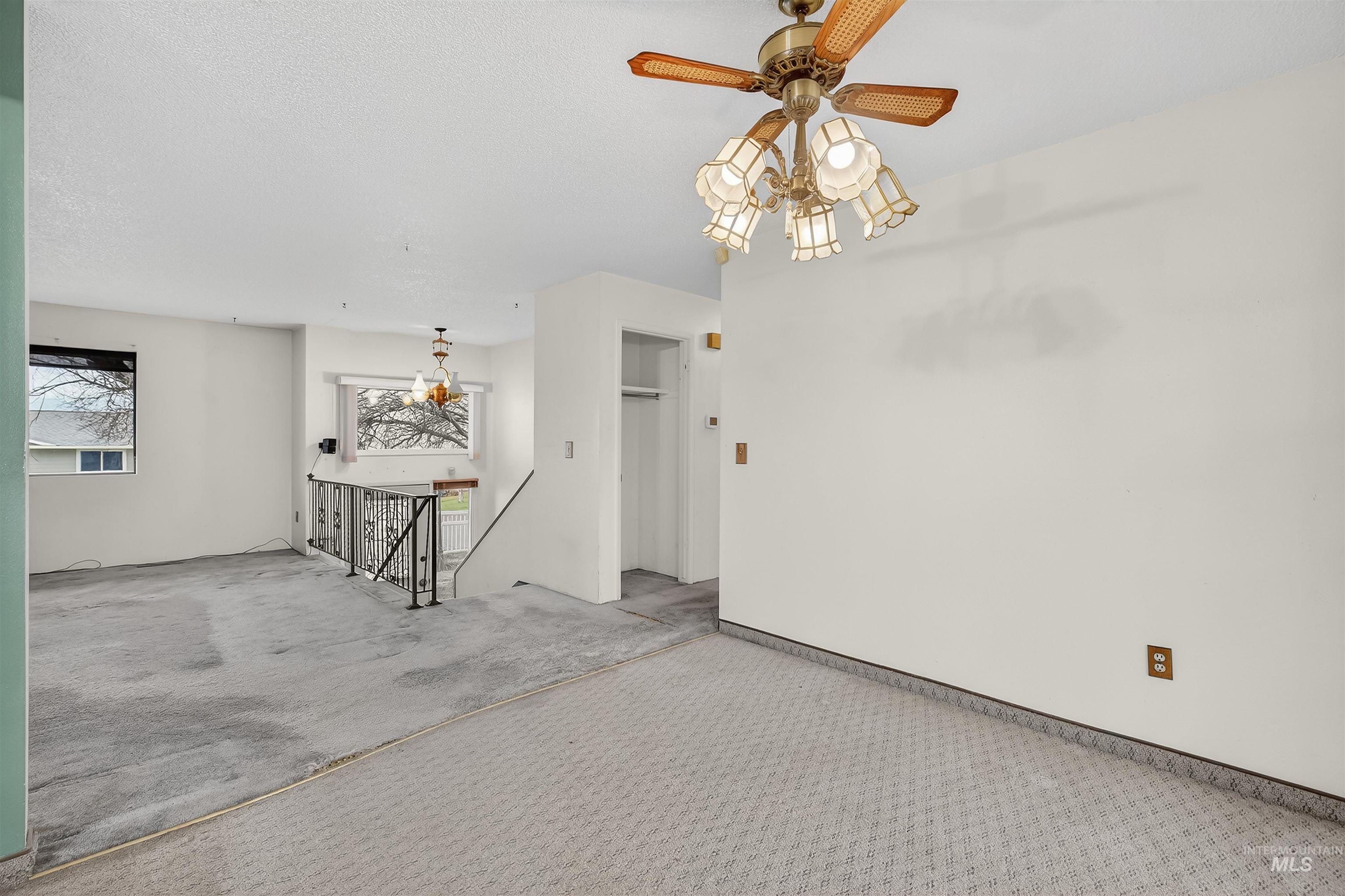 3181 Hallgren Drive, Clarkston, Washington 99403, 3 Bedrooms, 2 Bathrooms, Residential For Sale, Price $335,000,MLS 98974961