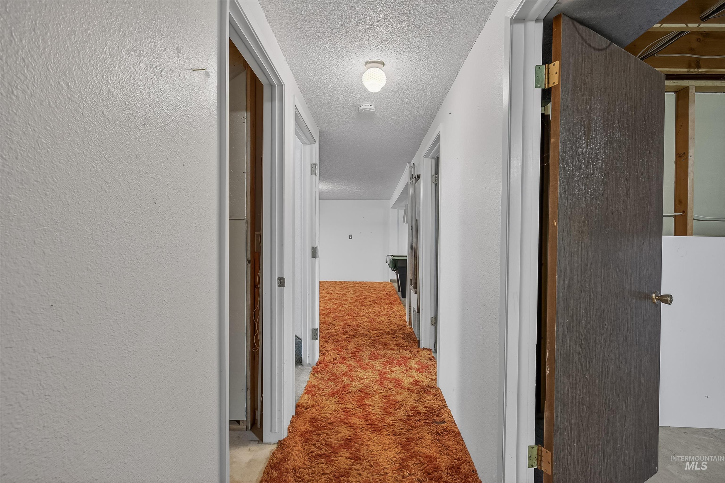 3181 Hallgren Drive, Clarkston, Washington 99403, 3 Bedrooms, 2 Bathrooms, Residential For Sale, Price $335,000,MLS 98974961