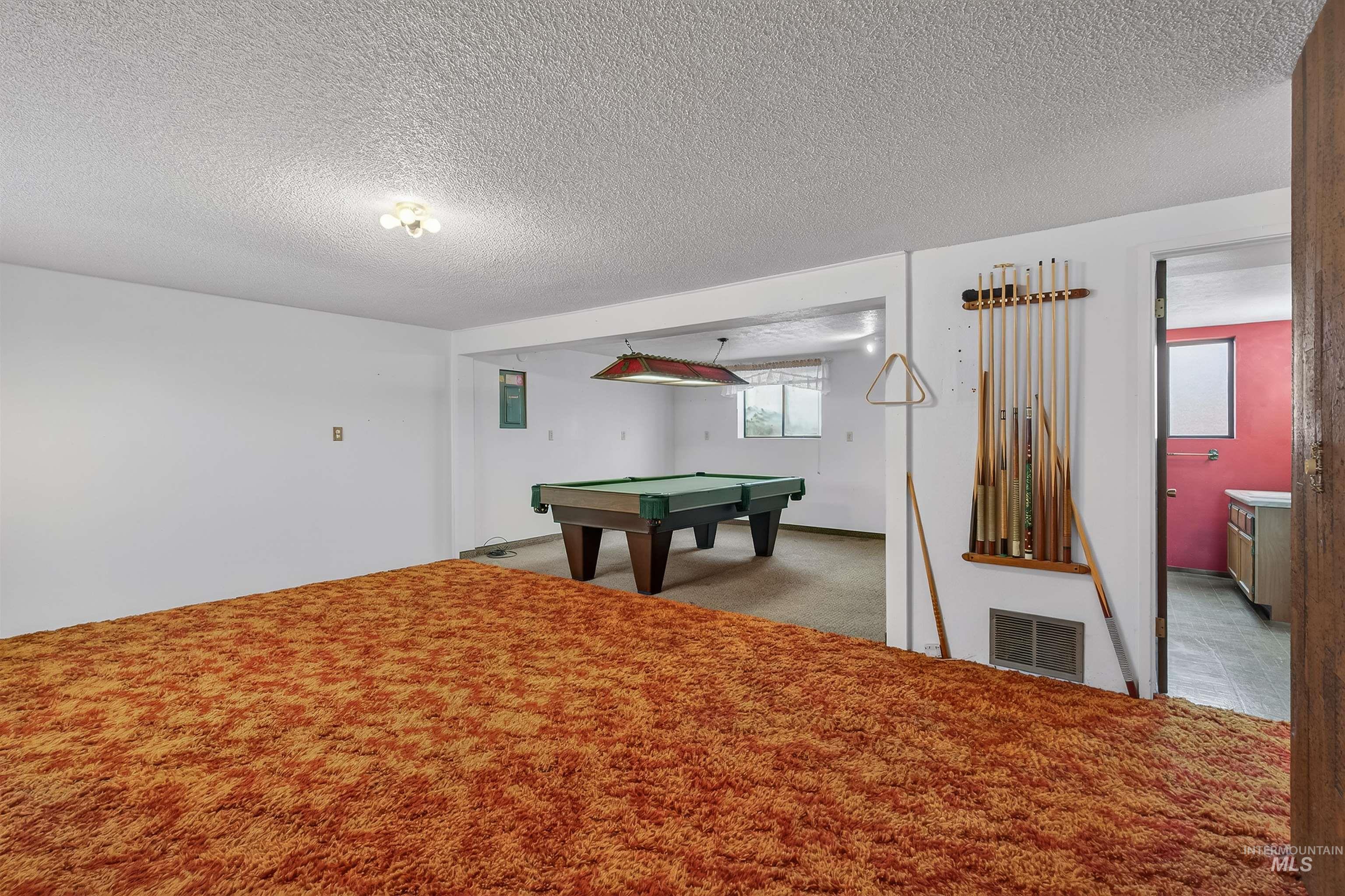 3181 Hallgren Drive, Clarkston, Washington 99403, 3 Bedrooms, 2 Bathrooms, Residential For Sale, Price $335,000,MLS 98974961