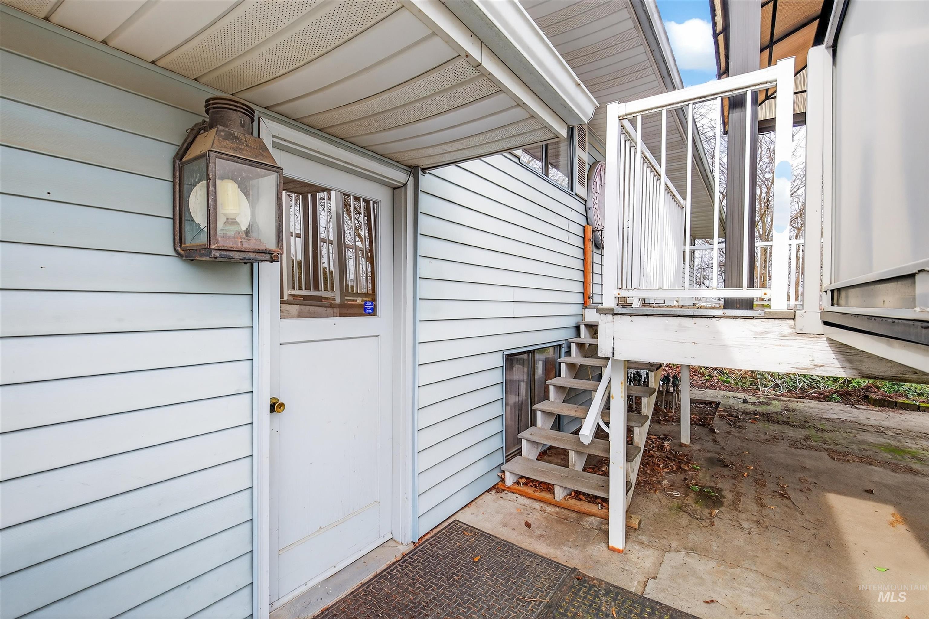 3181 Hallgren Drive, Clarkston, Washington 99403, 3 Bedrooms, 2 Bathrooms, Residential For Sale, Price $335,000,MLS 98974961