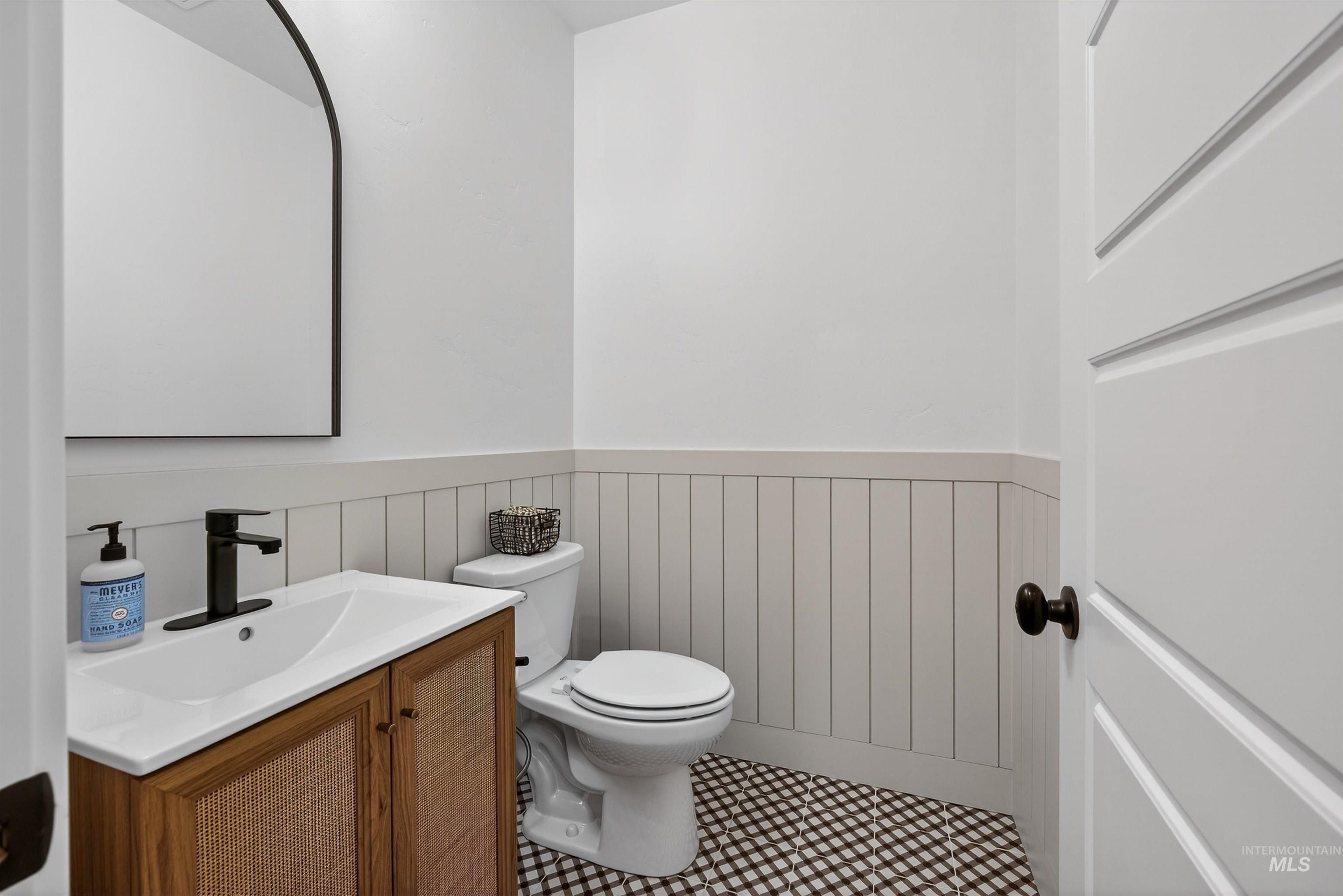 3327 E Collingwood Dr, Meridian, Idaho 83642, 4 Bedrooms, 2.5 Bathrooms, Residential For Sale, Price $599,900, 98974963