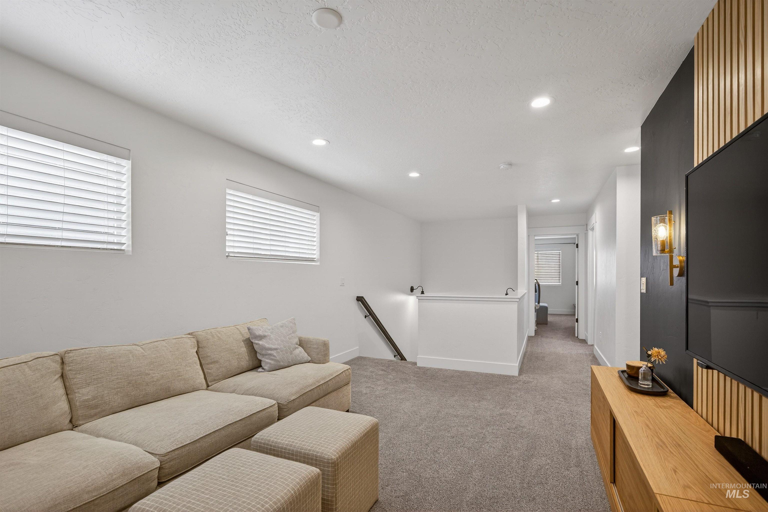 3327 E Collingwood Dr, Meridian, Idaho 83642, 4 Bedrooms, 2.5 Bathrooms, Residential For Sale, Price $599,900, 98974963