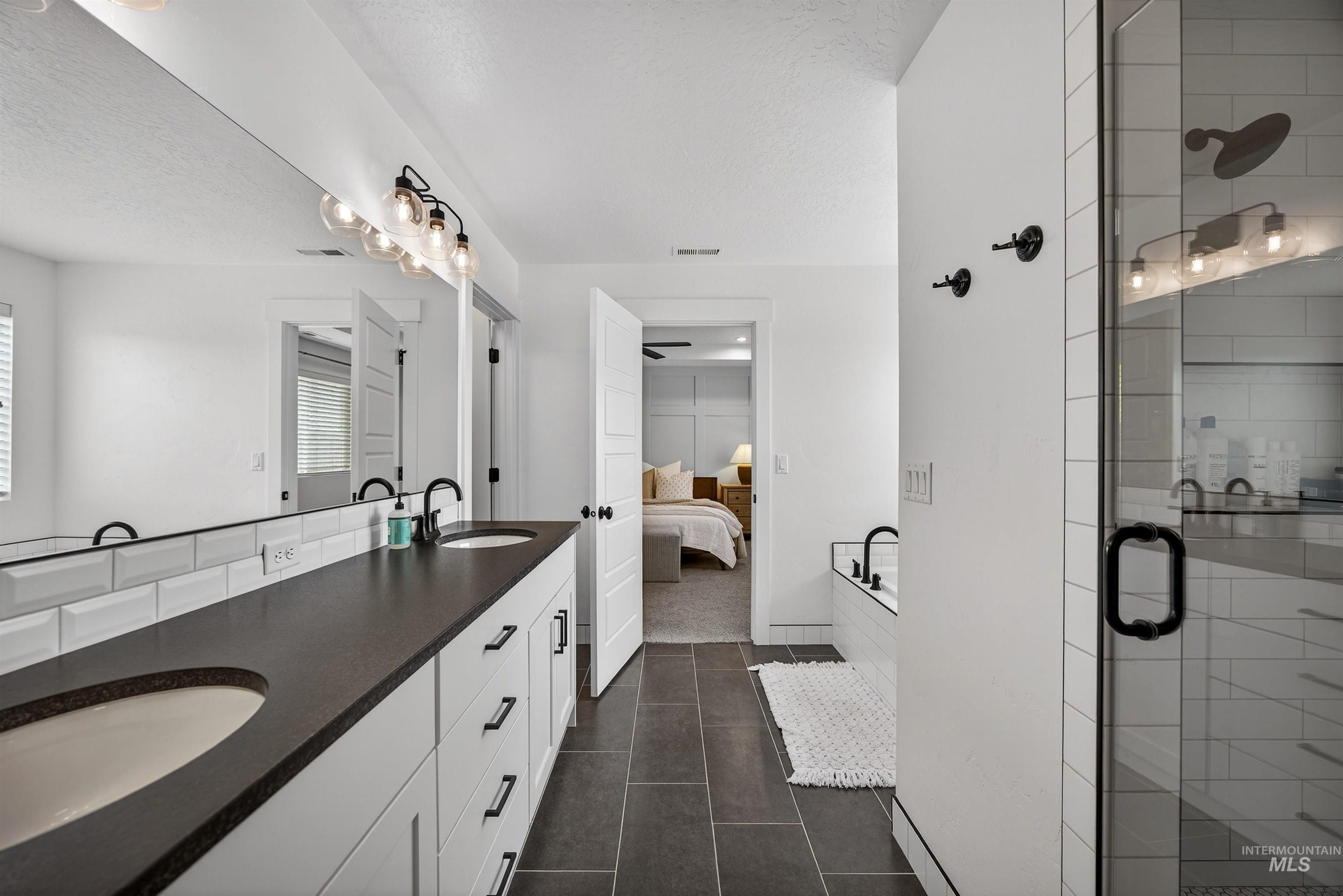 3327 E Collingwood Dr, Meridian, Idaho 83642, 4 Bedrooms, 2.5 Bathrooms, Residential For Sale, Price $599,900, 98974963