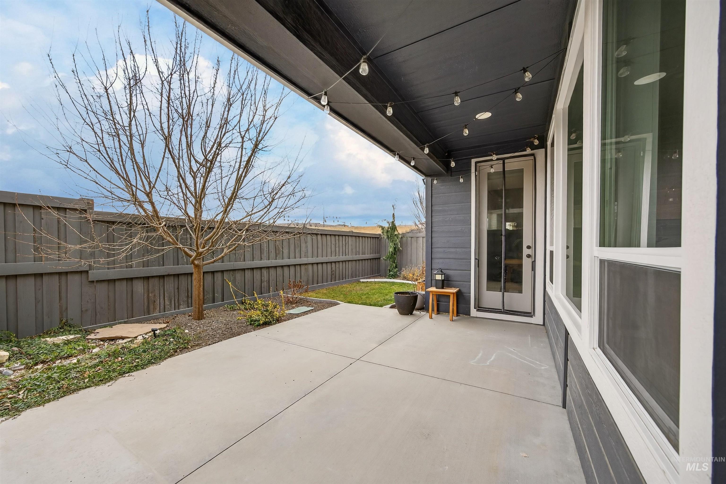 3327 E Collingwood Dr, Meridian, Idaho 83642, 4 Bedrooms, 2.5 Bathrooms, Residential For Sale, Price $599,900, 98974963