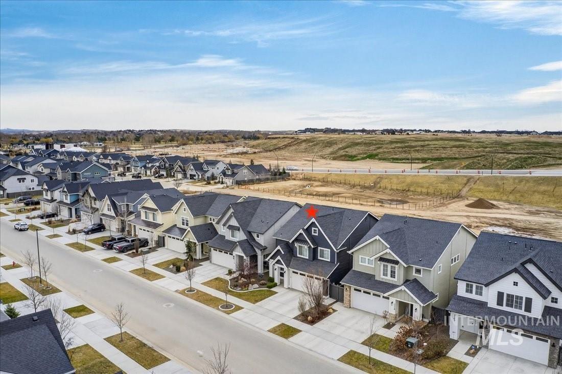 3327 E Collingwood Dr, Meridian, Idaho 83642, 4 Bedrooms, 2.5 Bathrooms, Residential For Sale, Price $599,900, 98974963