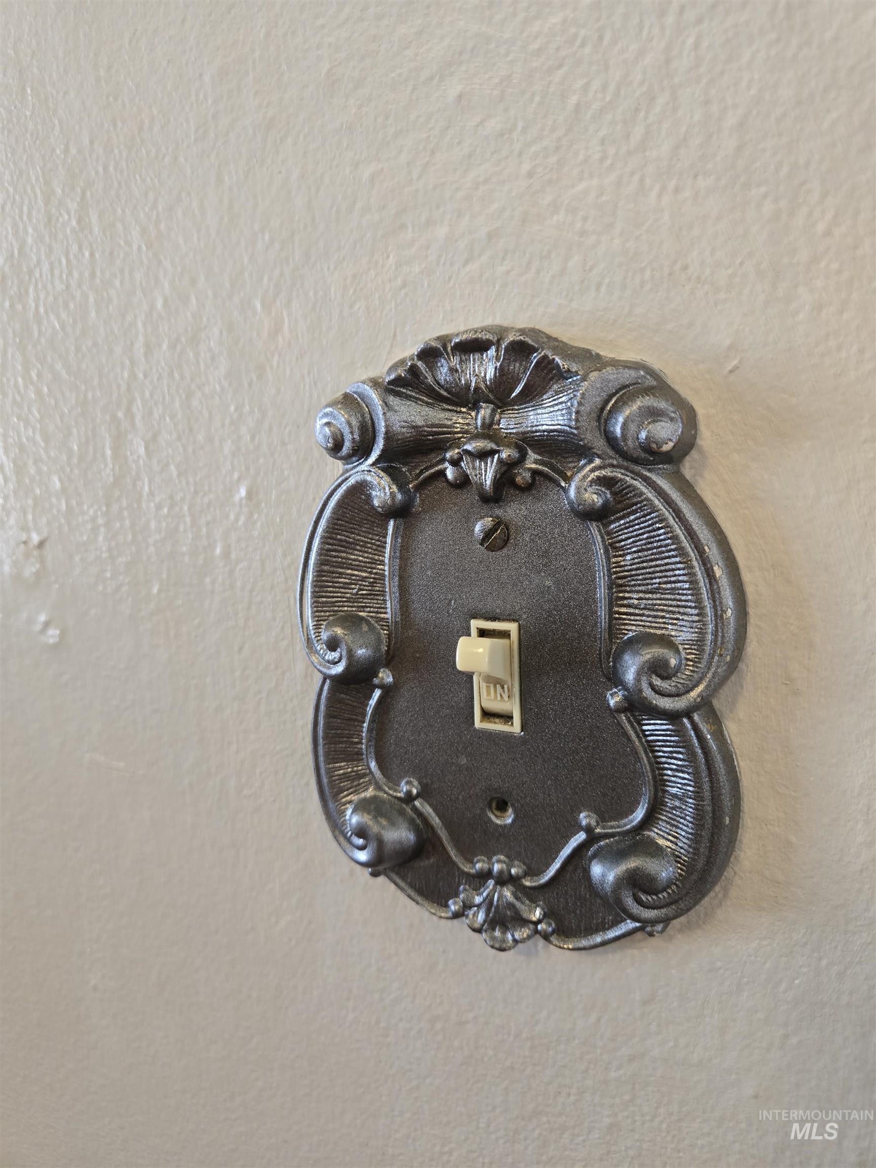 1115 SW 2nd Avenue, Ontario, Oregon 97914, 3 Bedrooms, 2 Bathrooms, Residential For Sale, Price $295,000,MLS 98974964