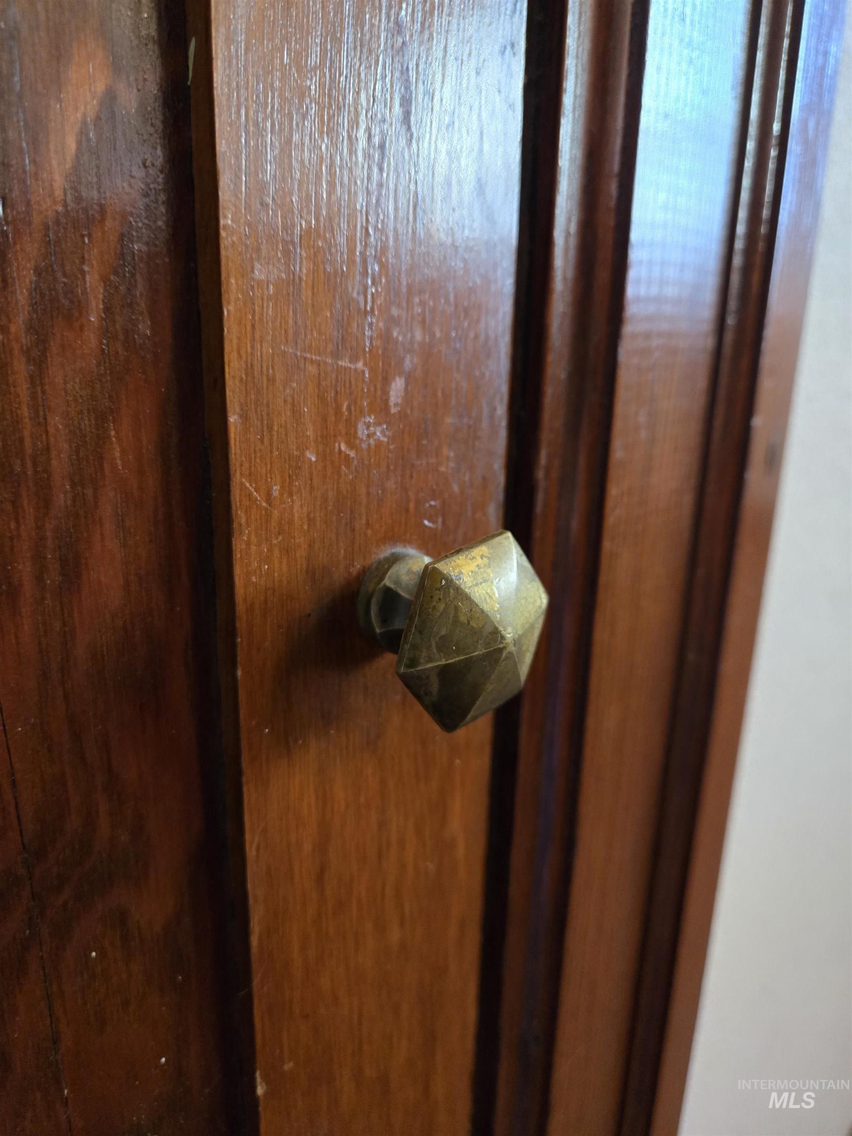 1115 SW 2nd Avenue, Ontario, Oregon 97914, 3 Bedrooms, 2 Bathrooms, Residential For Sale, Price $295,000,MLS 98974964