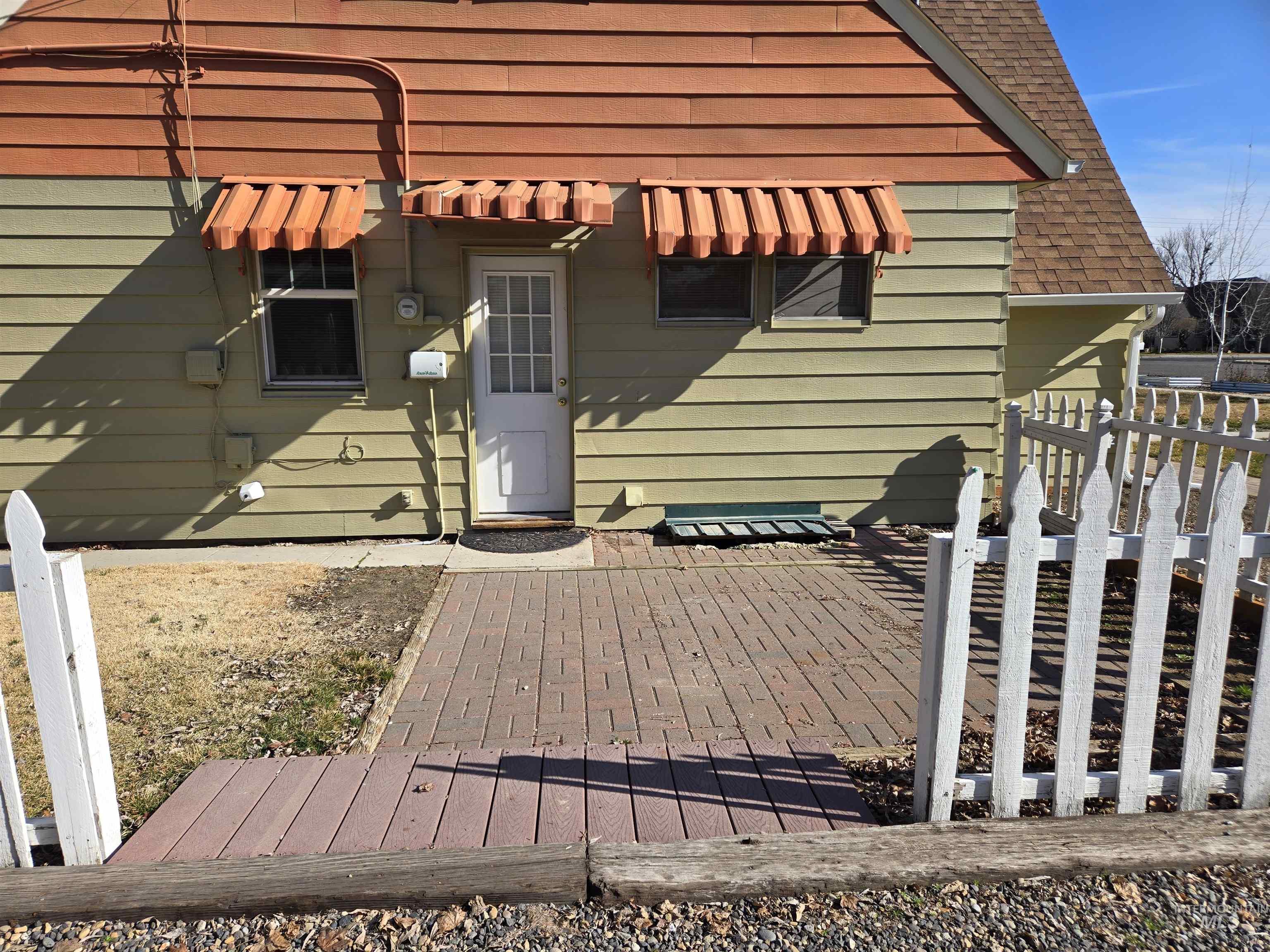 1115 SW 2nd Avenue, Ontario, Oregon 97914, 3 Bedrooms, 2 Bathrooms, Residential For Sale, Price $295,000,MLS 98974964